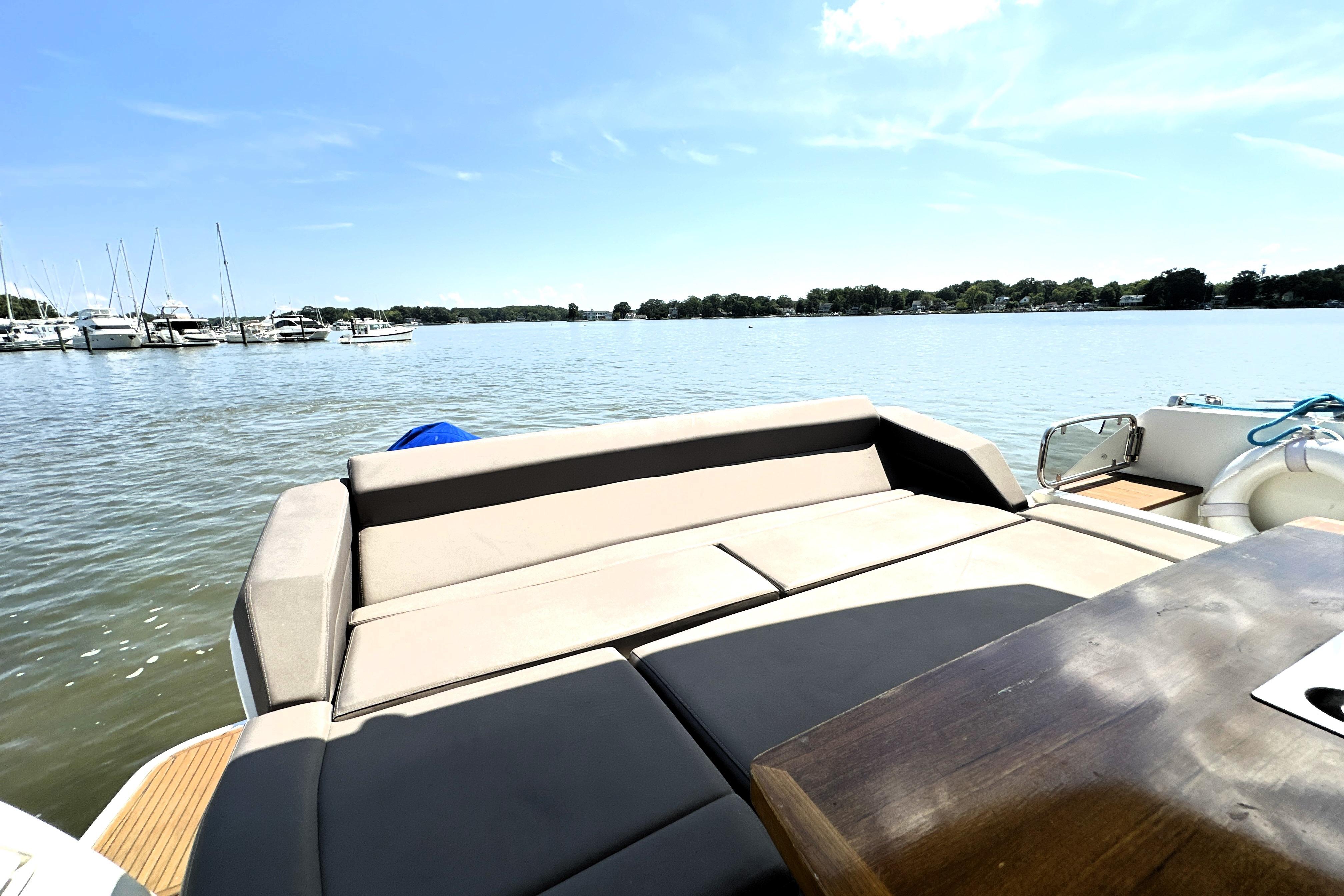 2016 Prestige 55 