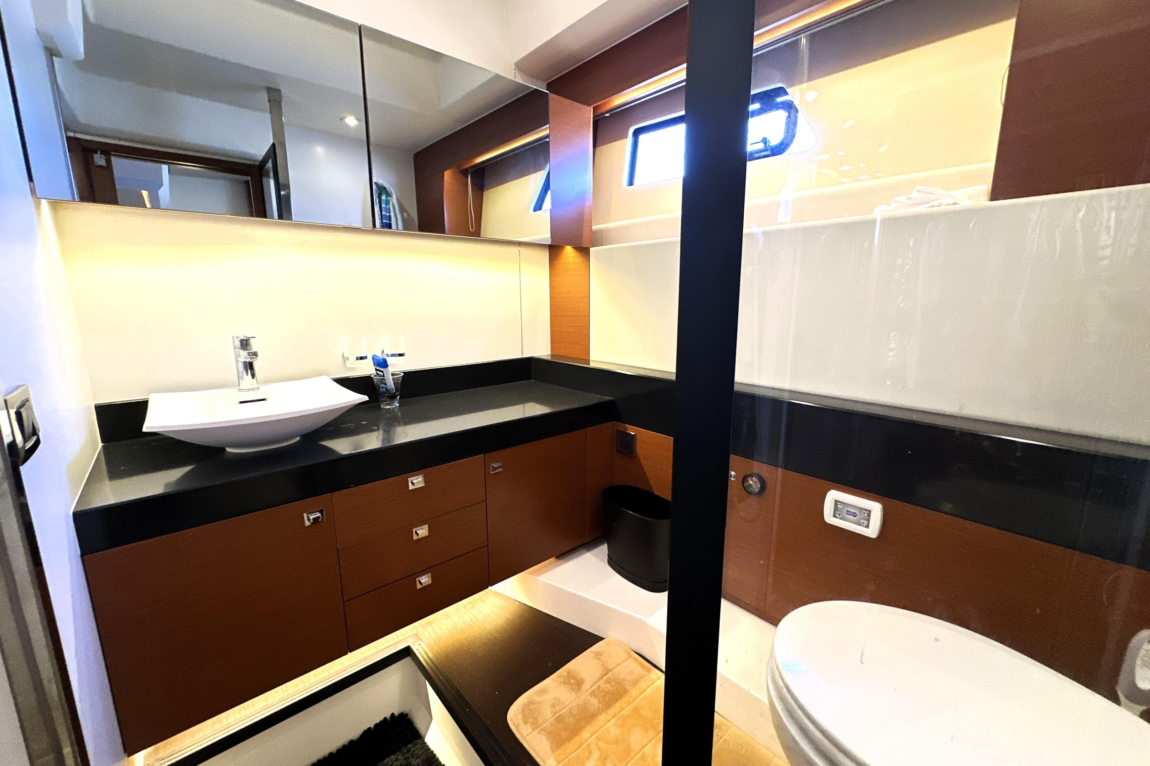 2016 Prestige 55 