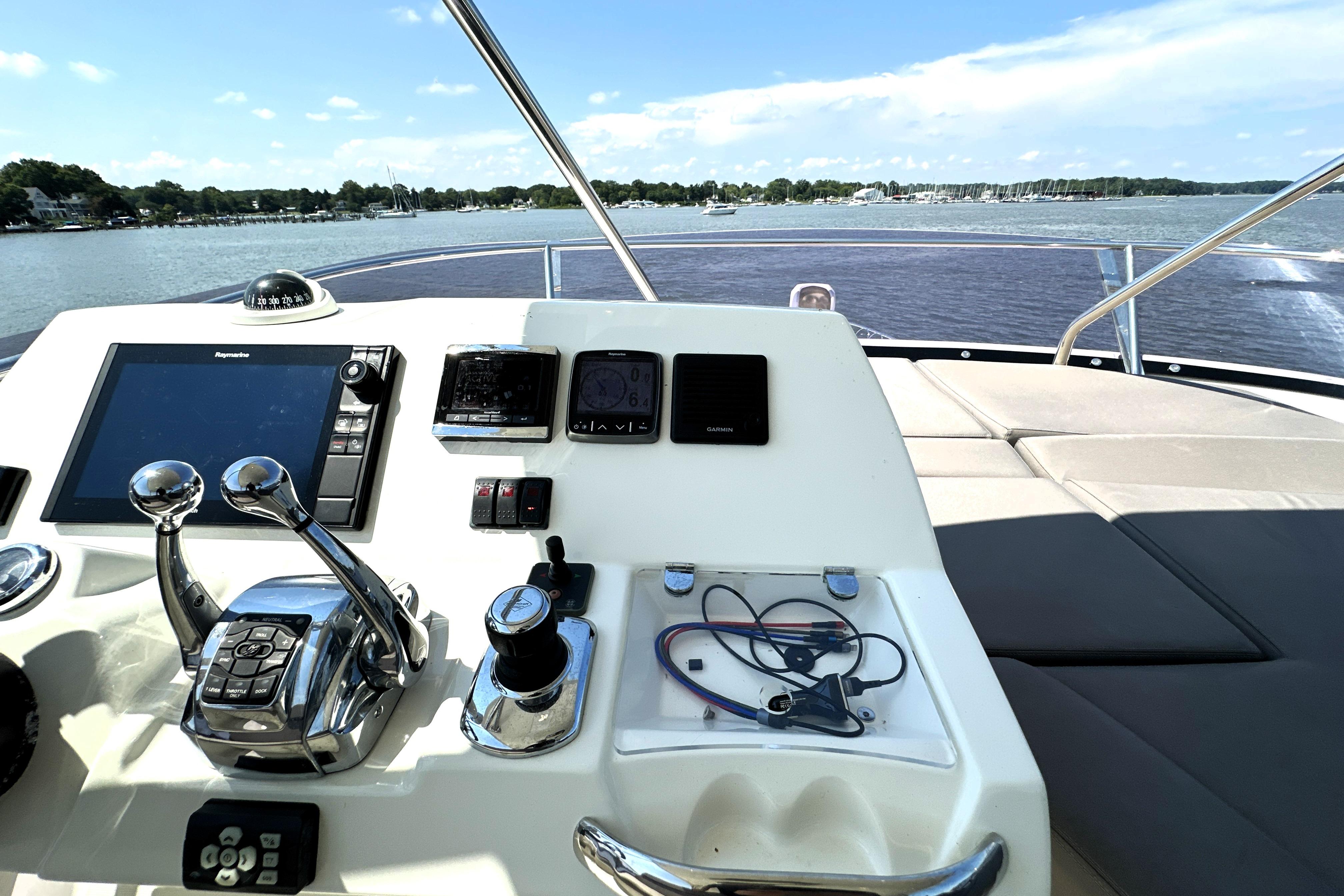 2016 Prestige 55 