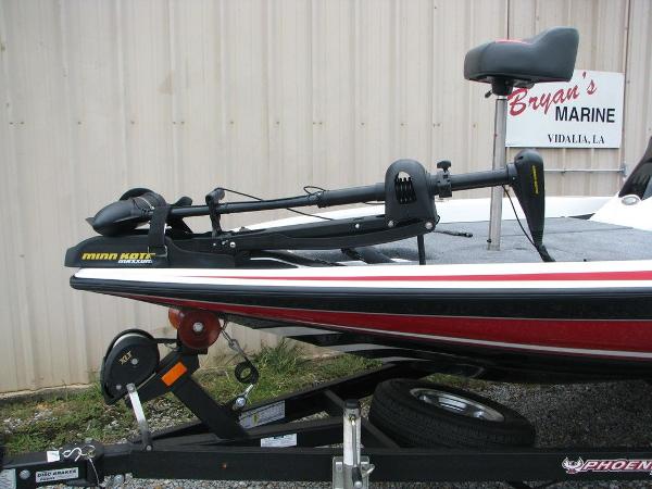 2019 Phoenix boat for sale, model of the boat is 819 PRO XP & Image # 15 of 18
