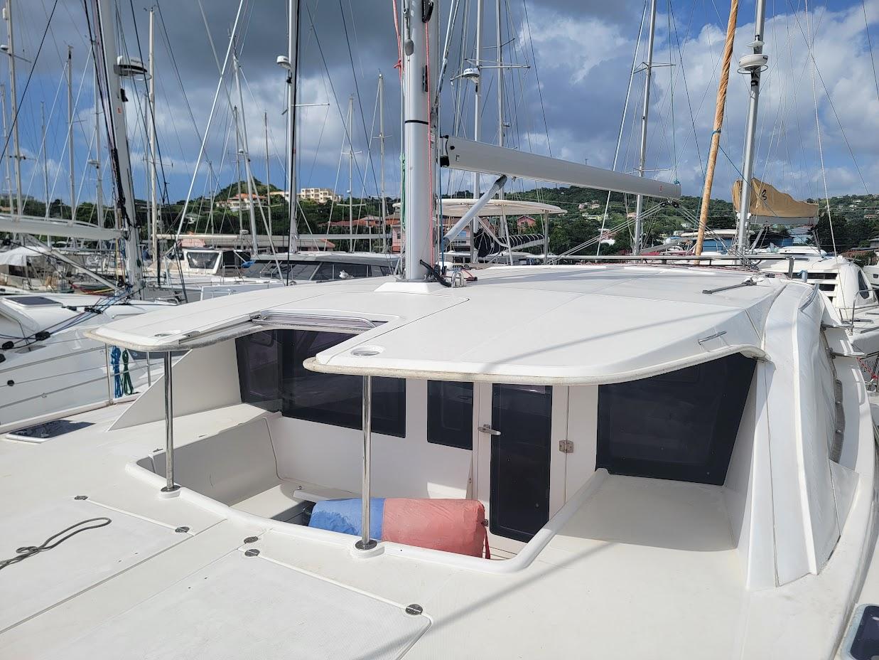 Leopard-44 2015-Kitten Caboodle SC-US-2015 Leopard 44 catamaran docked at marina, featuring spacious deck and modern design.-9762818 | Thumbnail