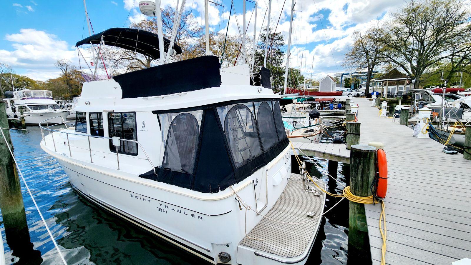 Yacht Photos Pics
