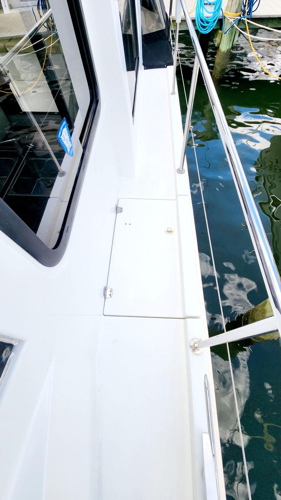 Yacht Photos Pics