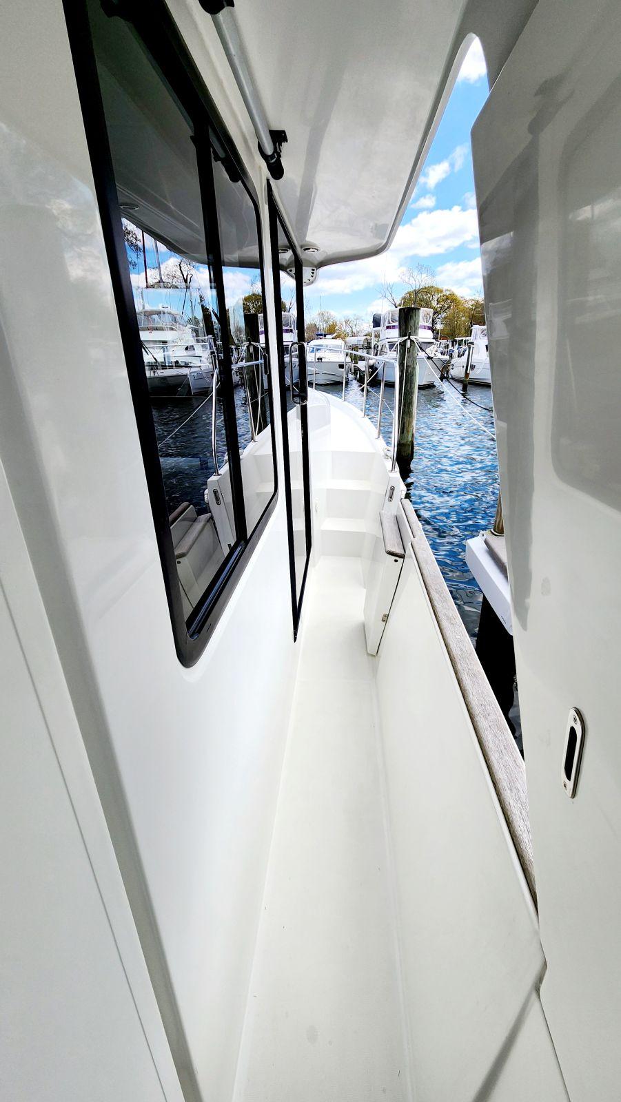 Yacht Photos Pics