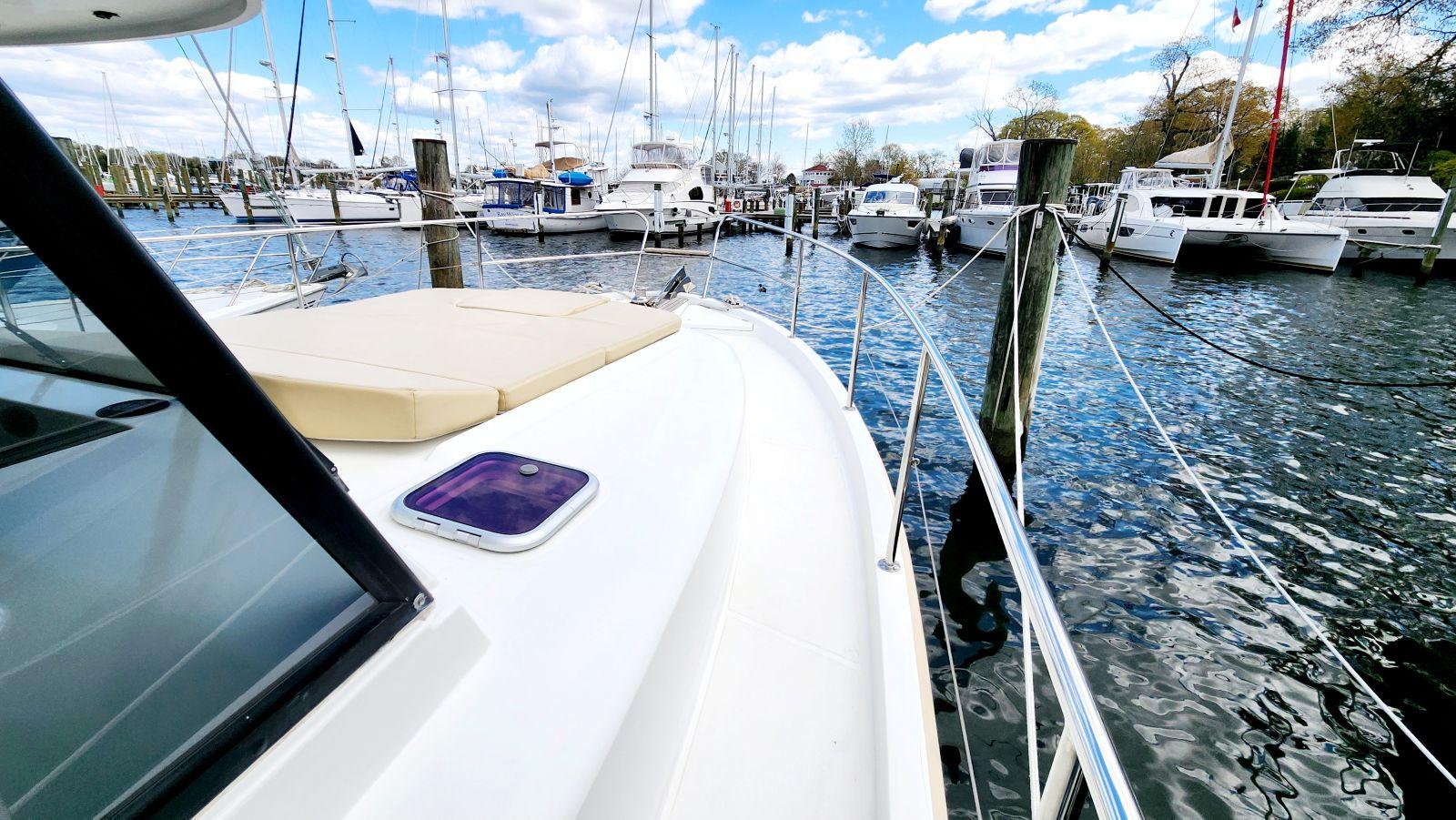 Yacht Photos Pics