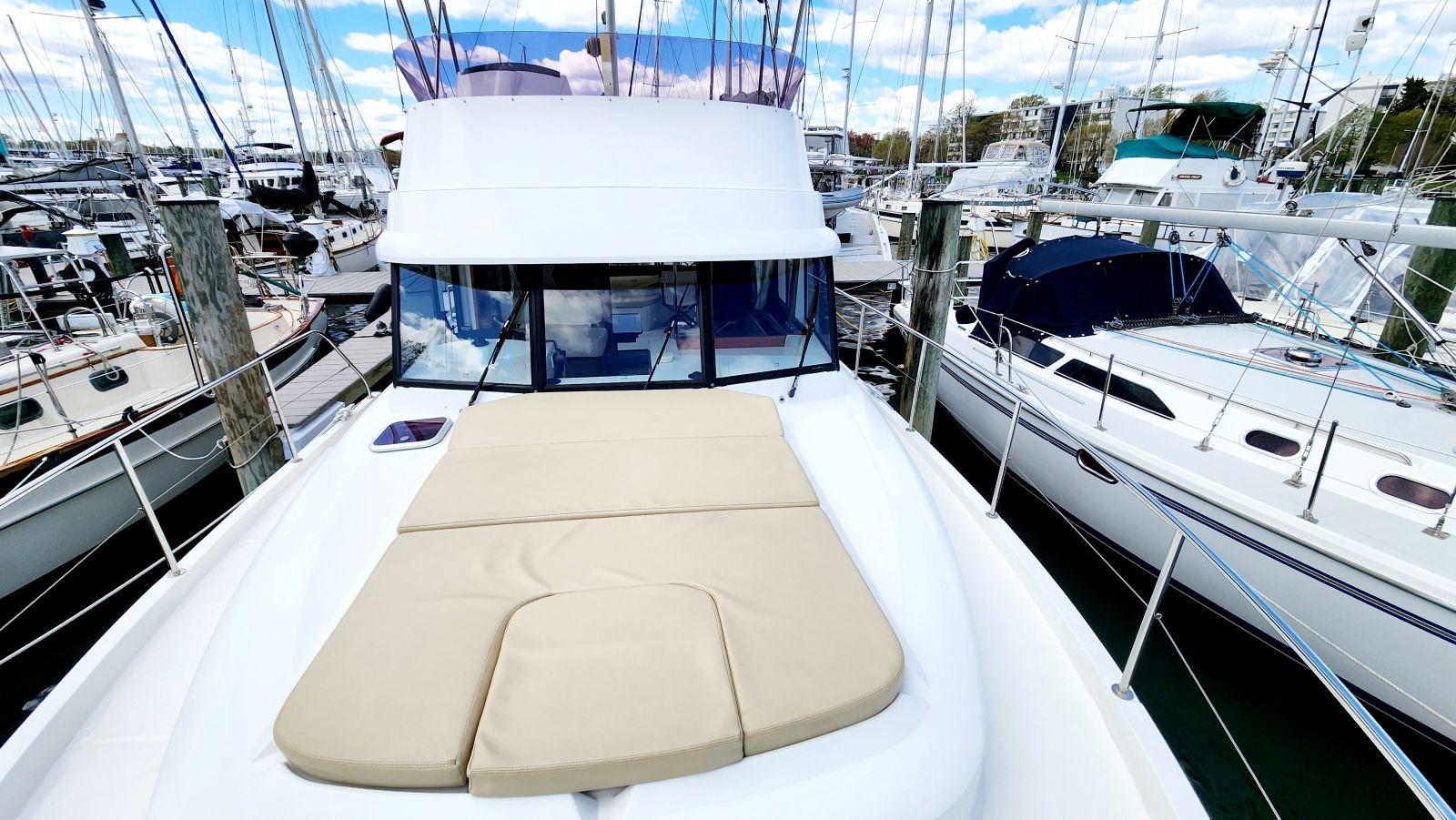 Yacht Photos Pics