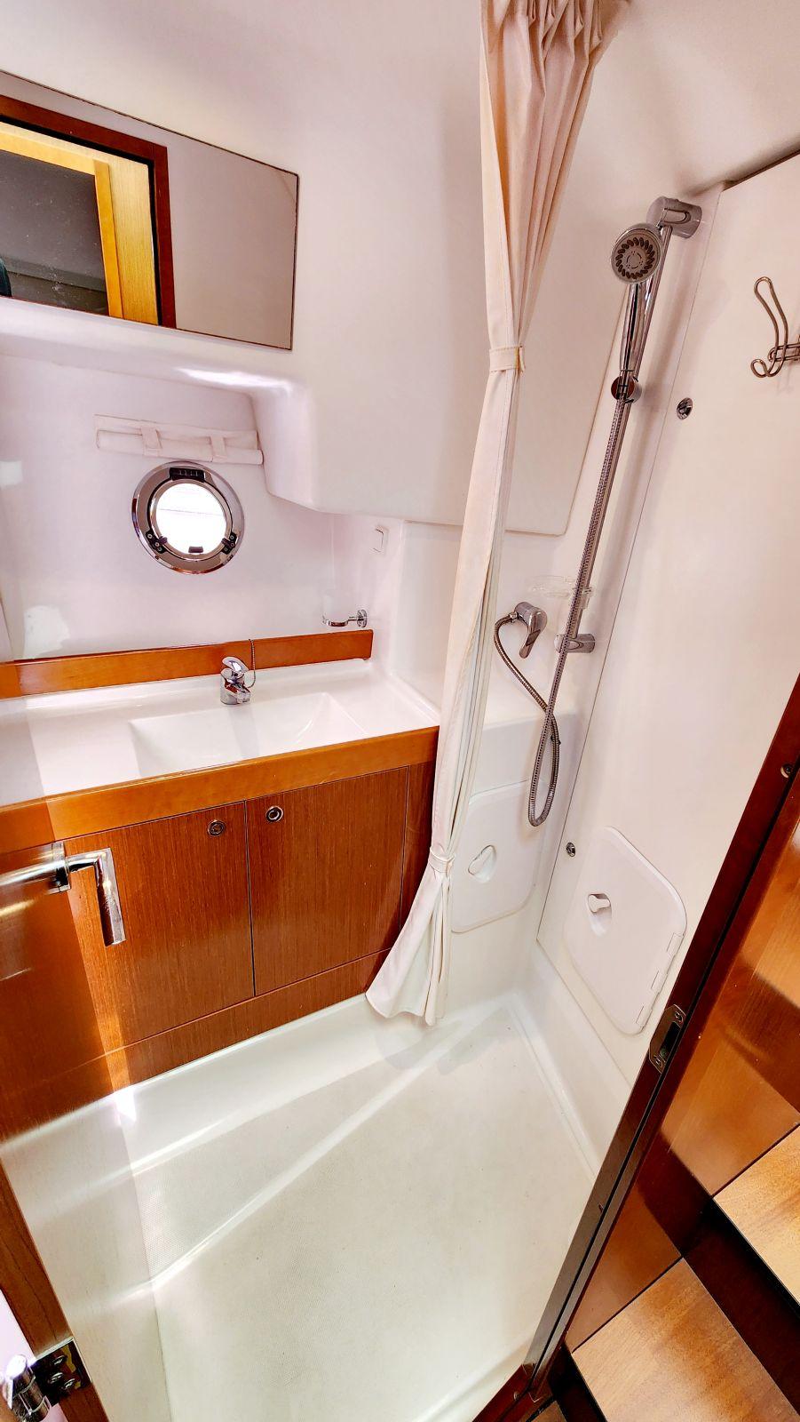 Yacht Photos Pics