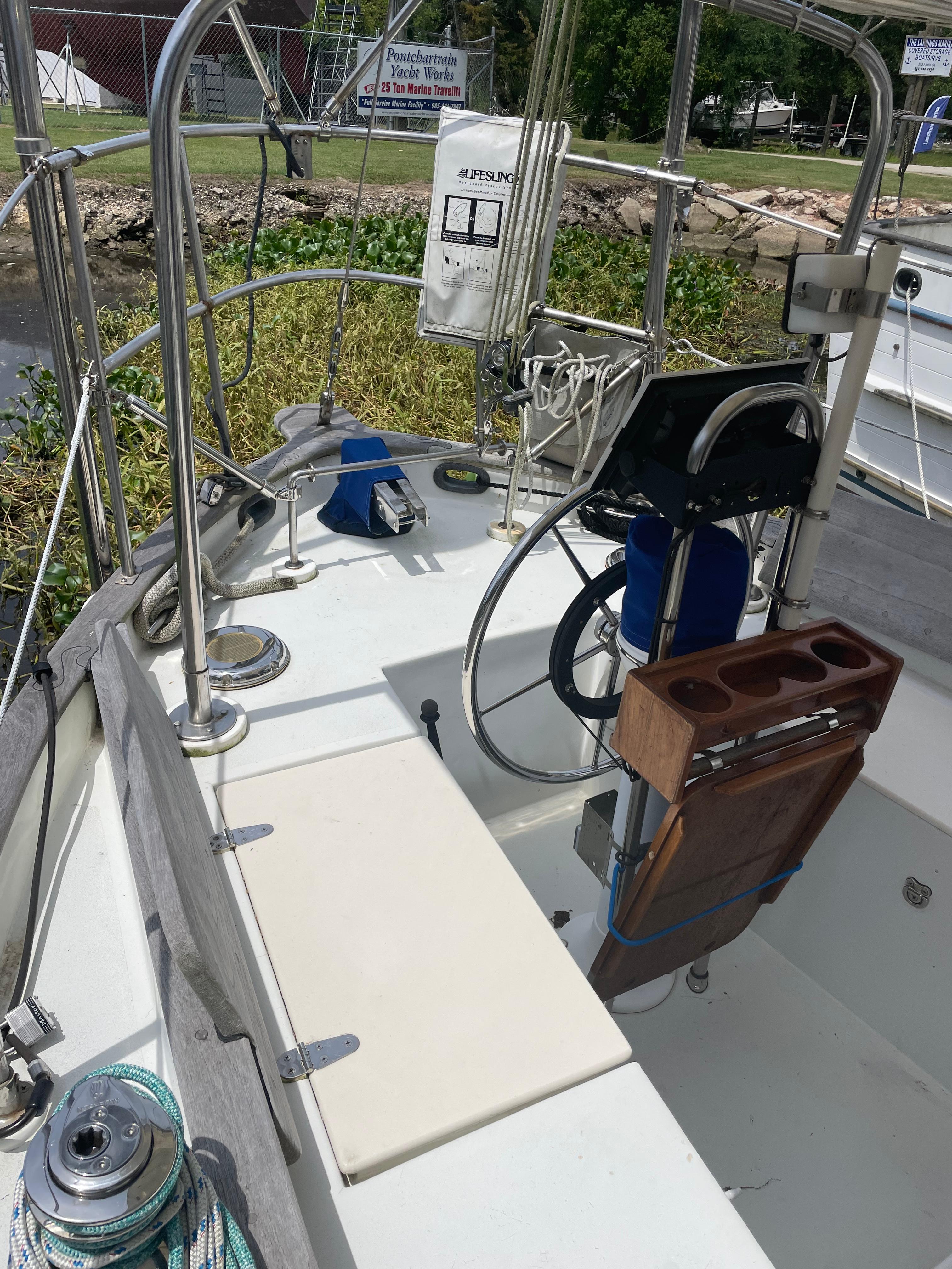 Yacht Photos Pics