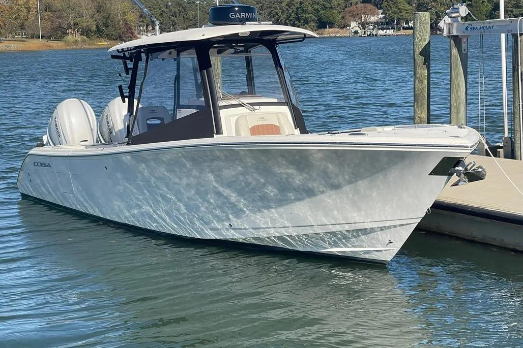 2023 Cobia 320 Center Console