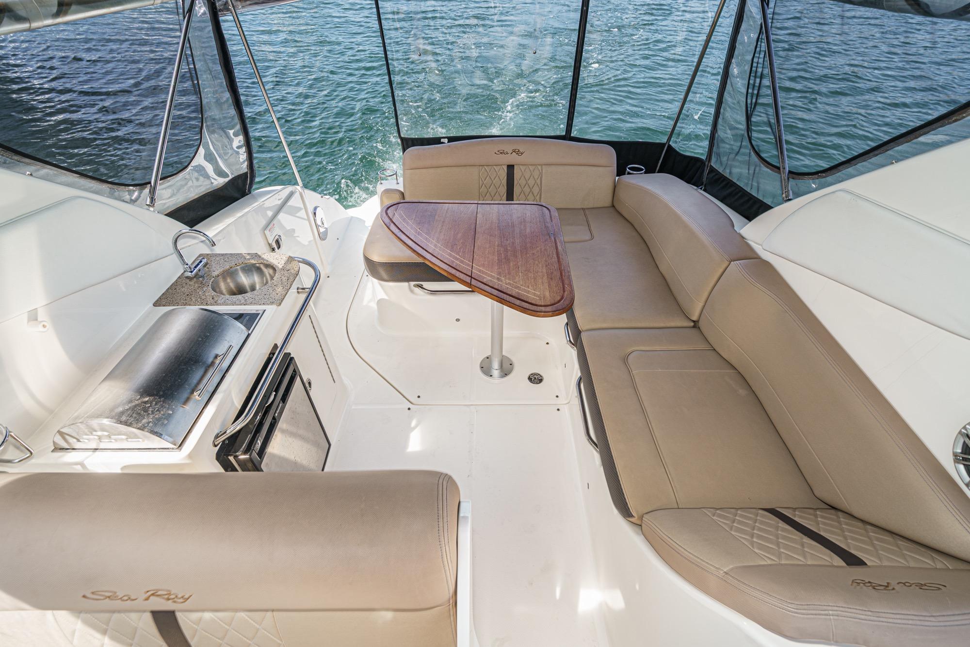 2016 Sea Ray 280 Sundancer #TRM2112J inventory image at Sun Country Marine Group, San Diego Harbor Island