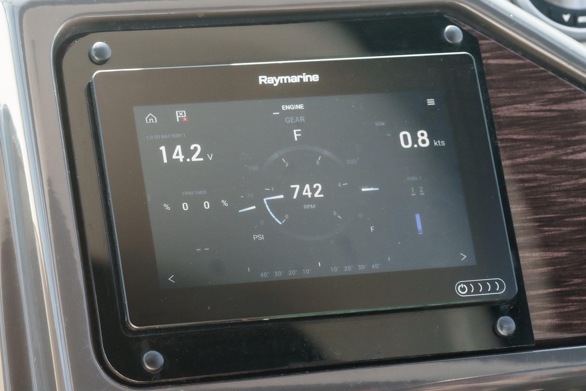 2016 Sea Ray 280 Sundancer #TRM2112J inventory image at Sun Country Marine Group, San Diego Harbor Island