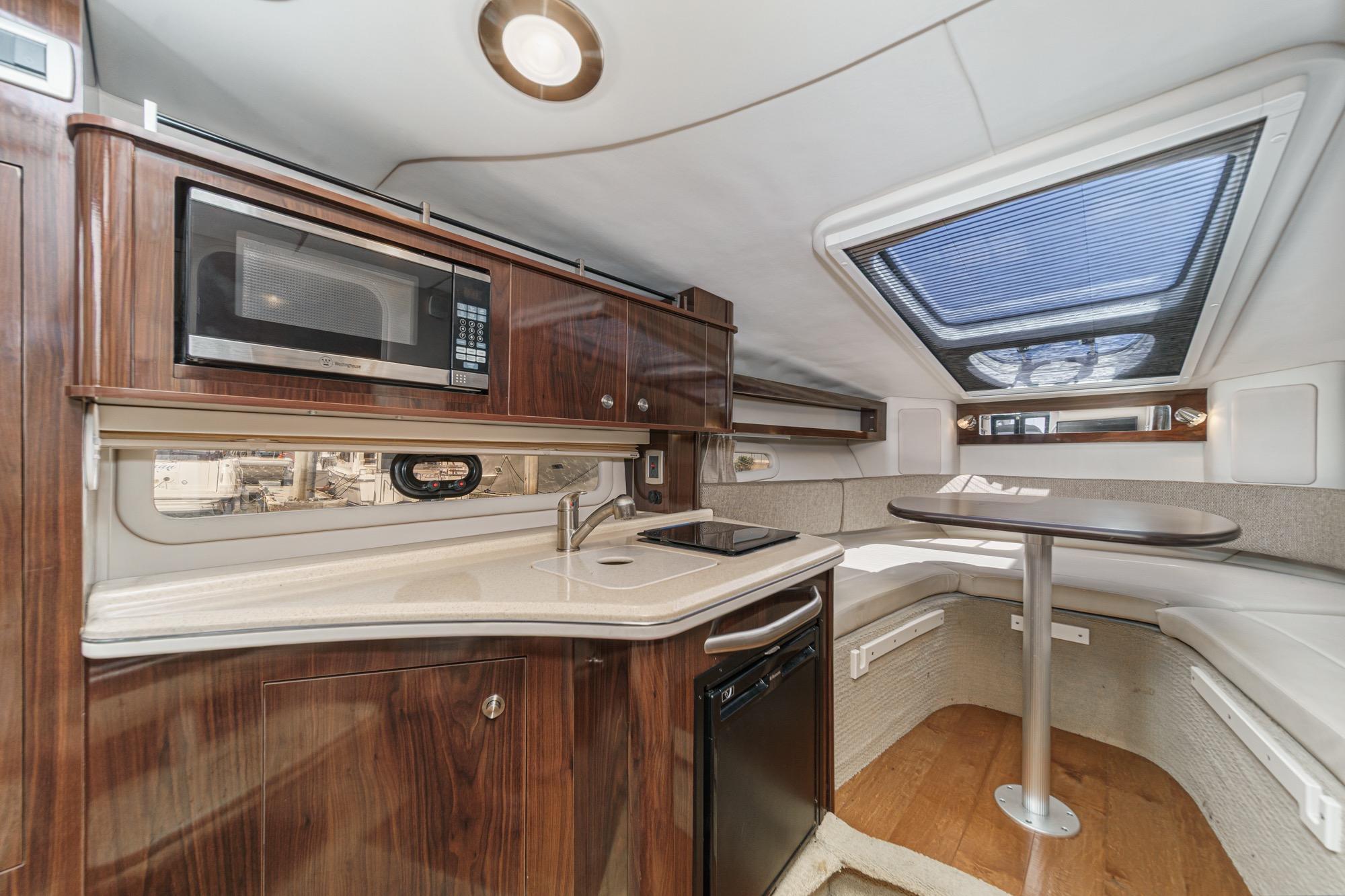 2016 Sea Ray 280 Sundancer #TRM2112J inventory image at Sun Country Marine Group, San Diego Harbor Island