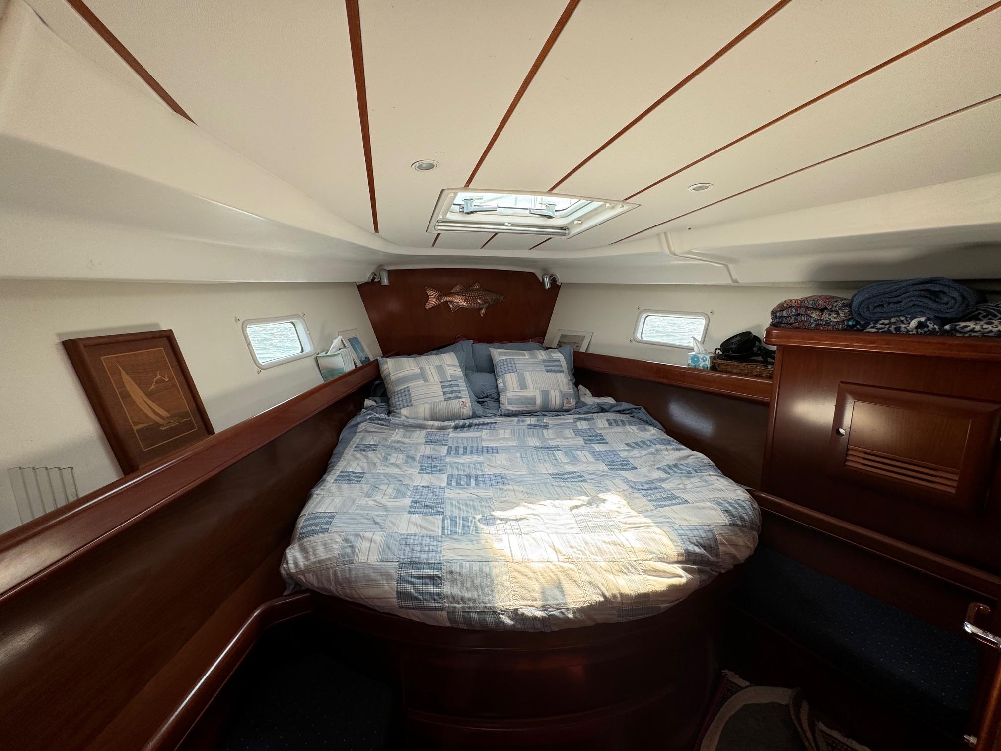 Yacht Photos Pics