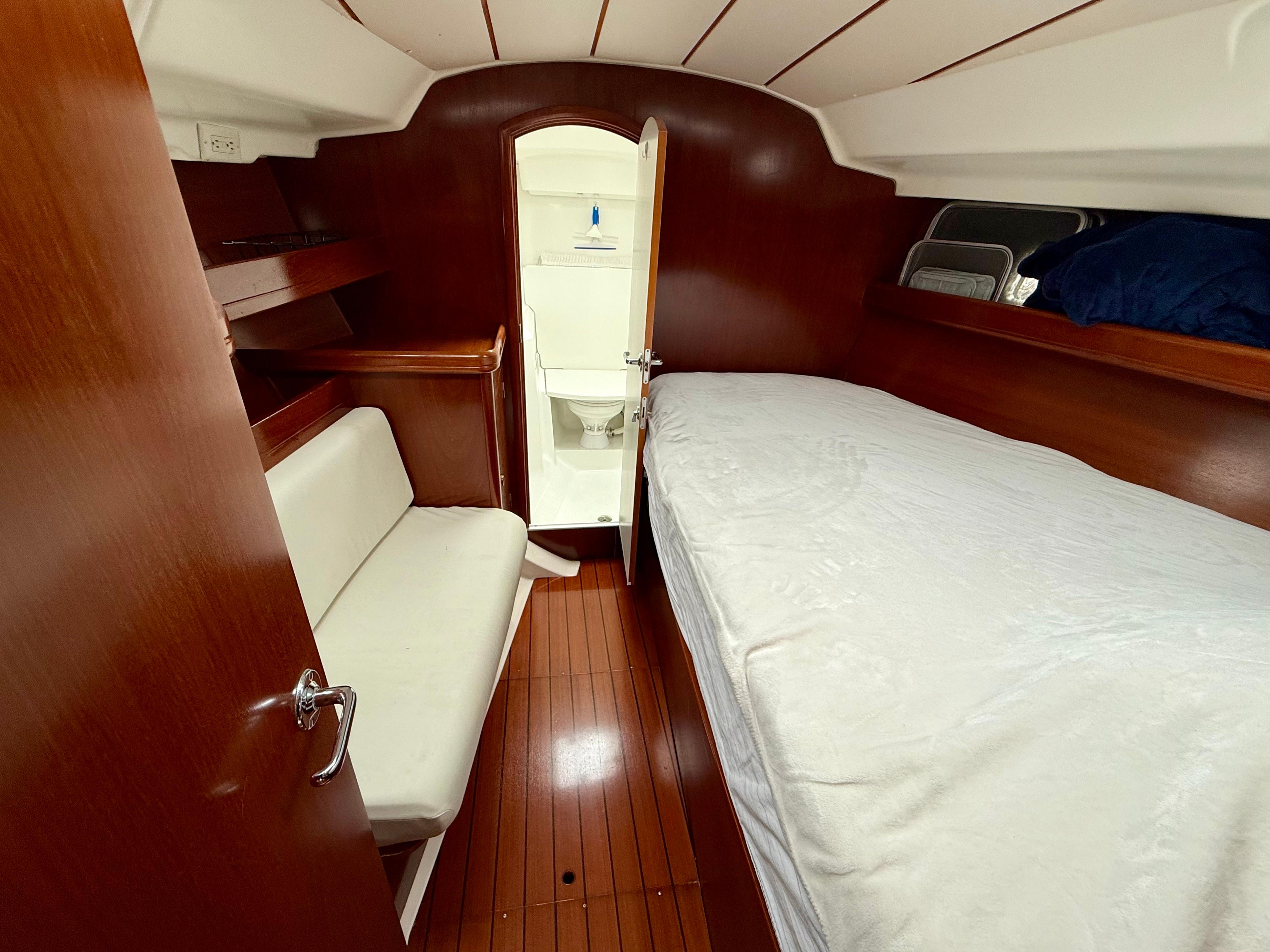 Yacht Photos Pics