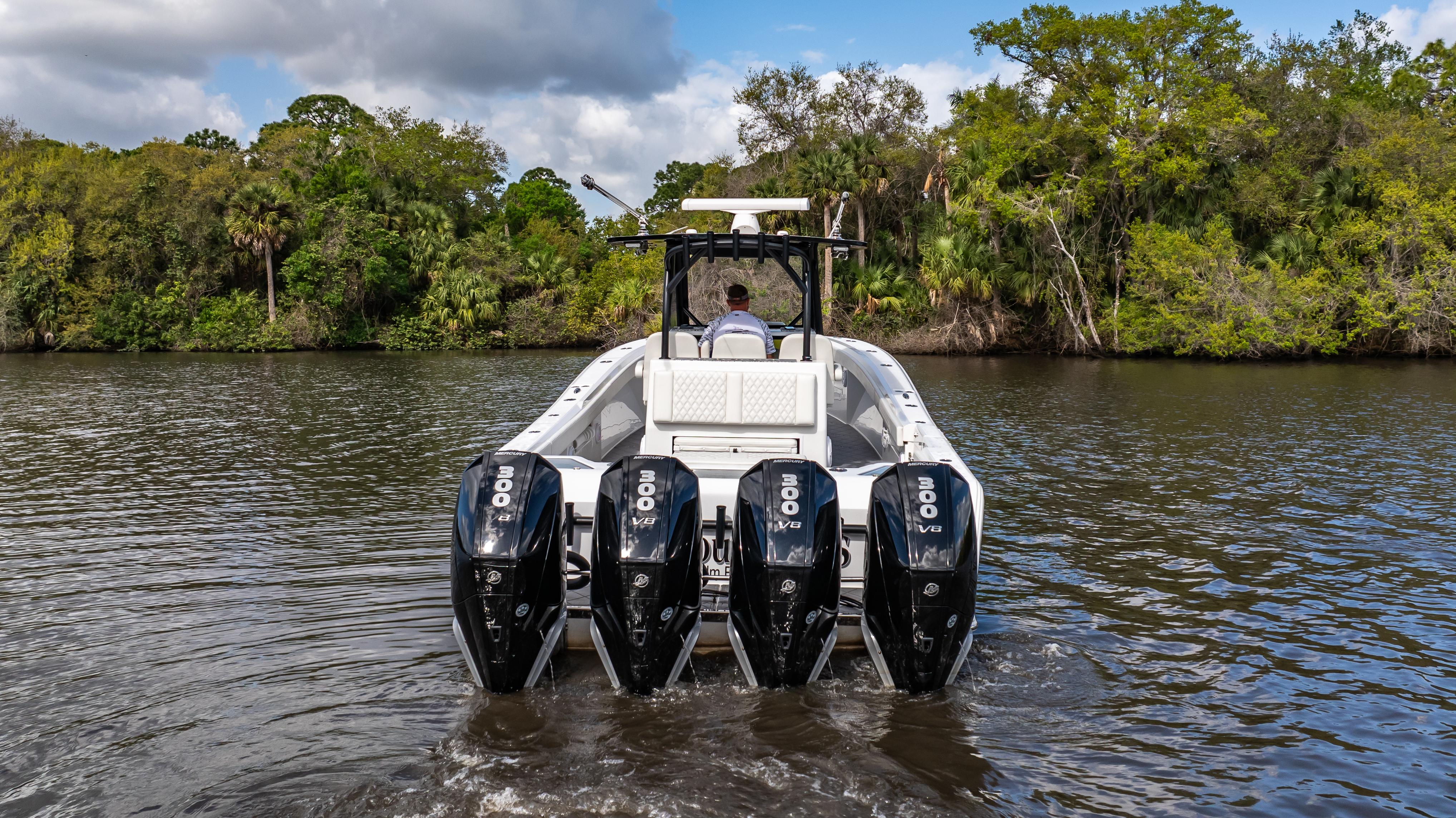 2023-front-runner-39-center-console-power-9802842-20250520143312448-1_XLARGE