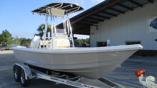 2021 Bulls Bay boat for sale, model of the boat is 2000 & Image # 1 of 46