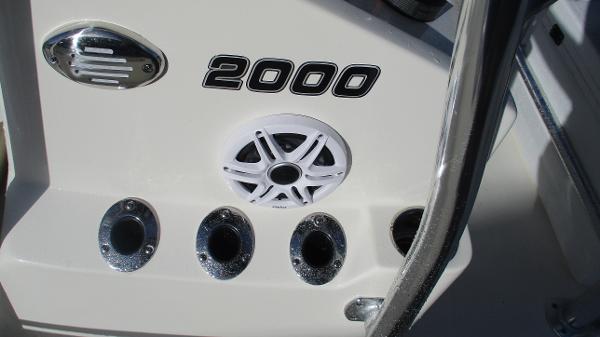 2021 Bulls Bay boat for sale, model of the boat is 2000 & Image # 31 of 46