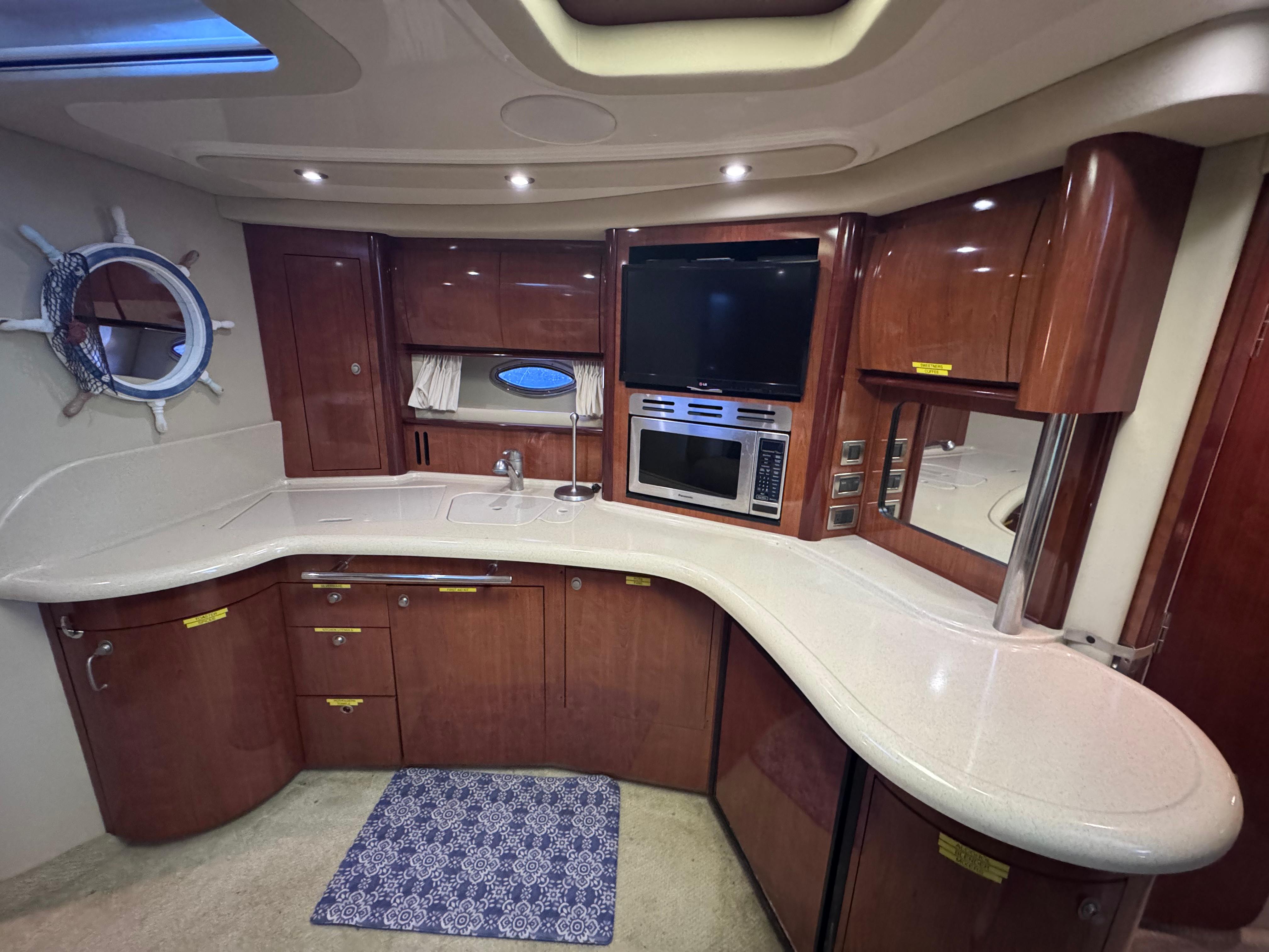 2004-sea-ray-420-sundancer-power-9782848-20250528140726647-1_XLARGE
