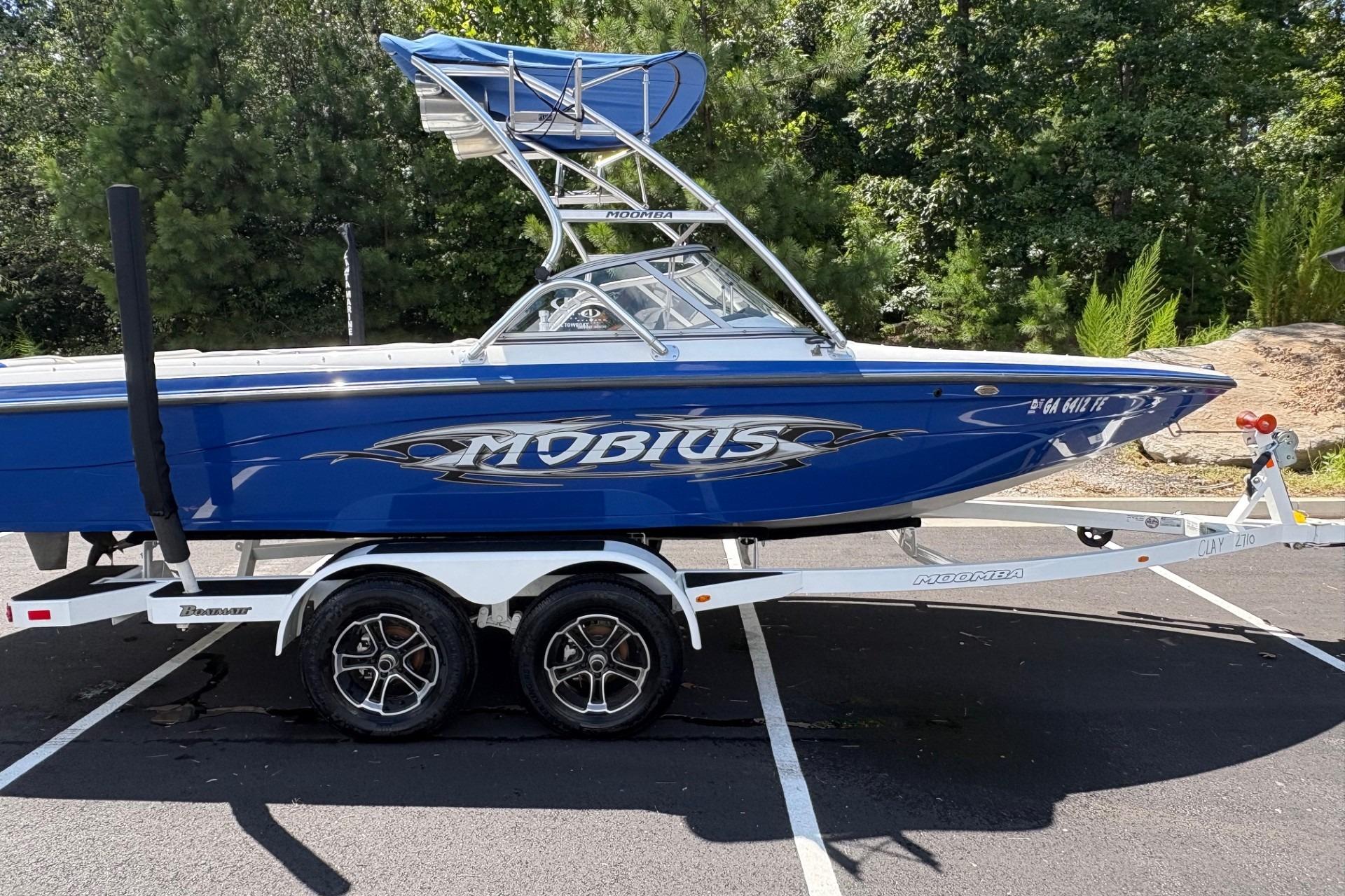 2004 Moomba MOMBIUS LS