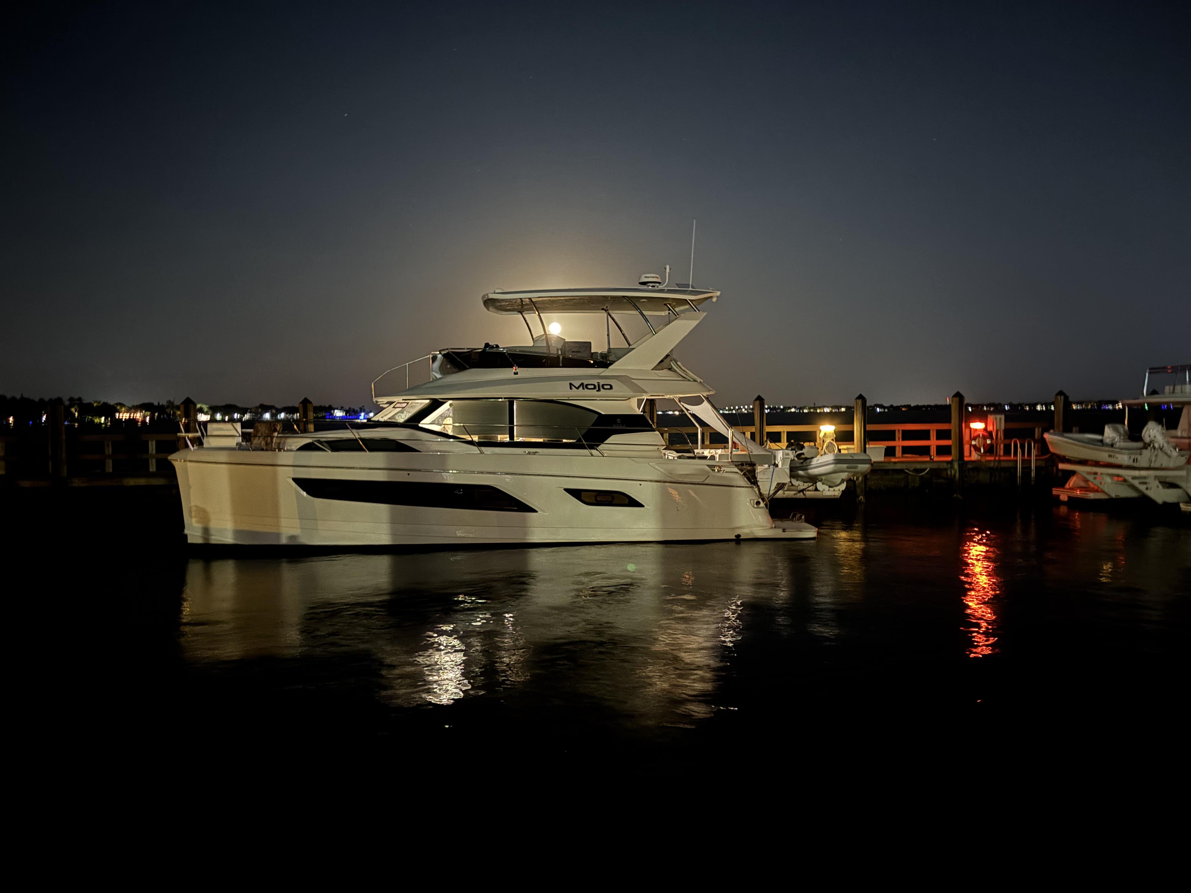 Aquila-44 Yacht 2020-Mojo FL-US-9852853 | Thumbnail