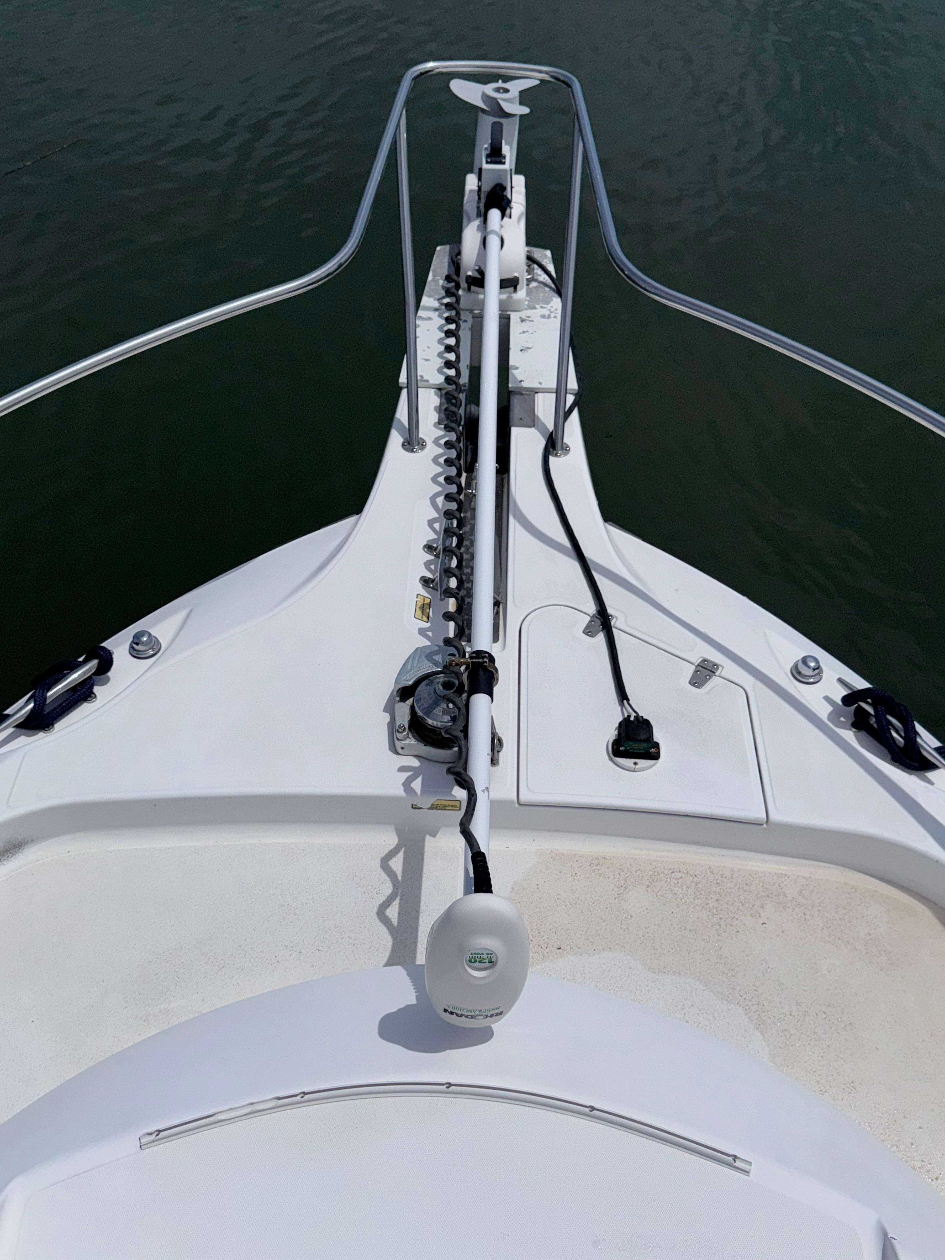 2004-boston-whaler-305-conquest-power-9802854-978657154-0-200520251438-24