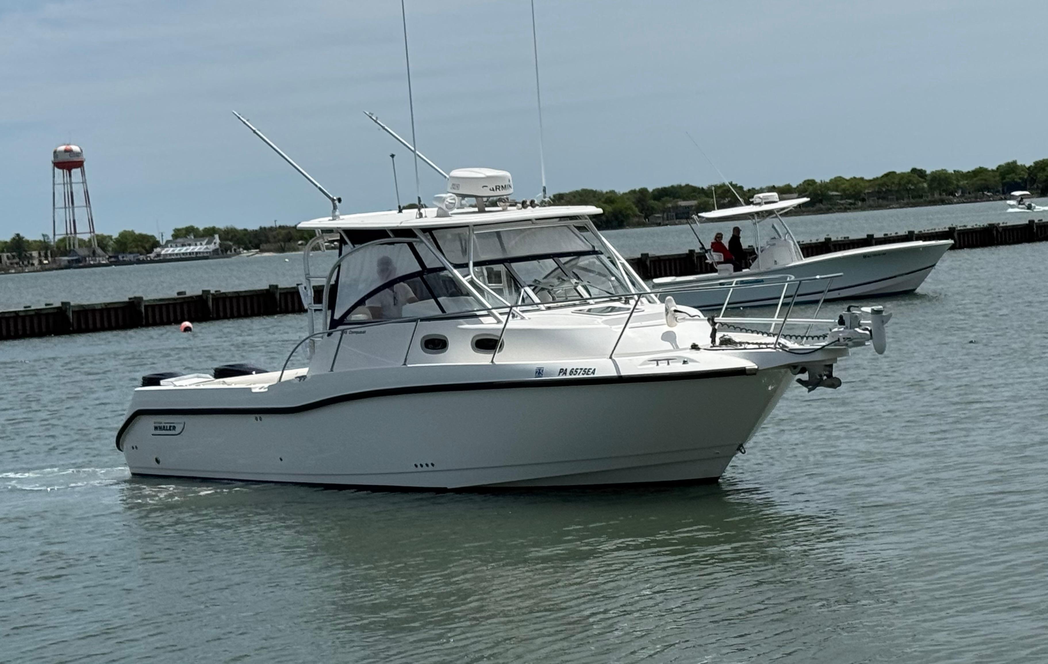 2004-boston-whaler-305-conquest-power-9802854-978657157-0-200520251438-27