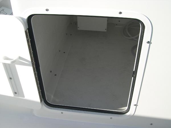 Gamefish 27 Coffin Box Photo 32