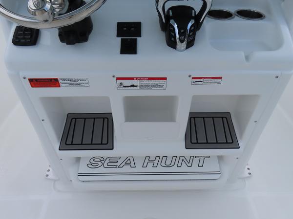 Gamefish 27 Coffin Box Photo 26