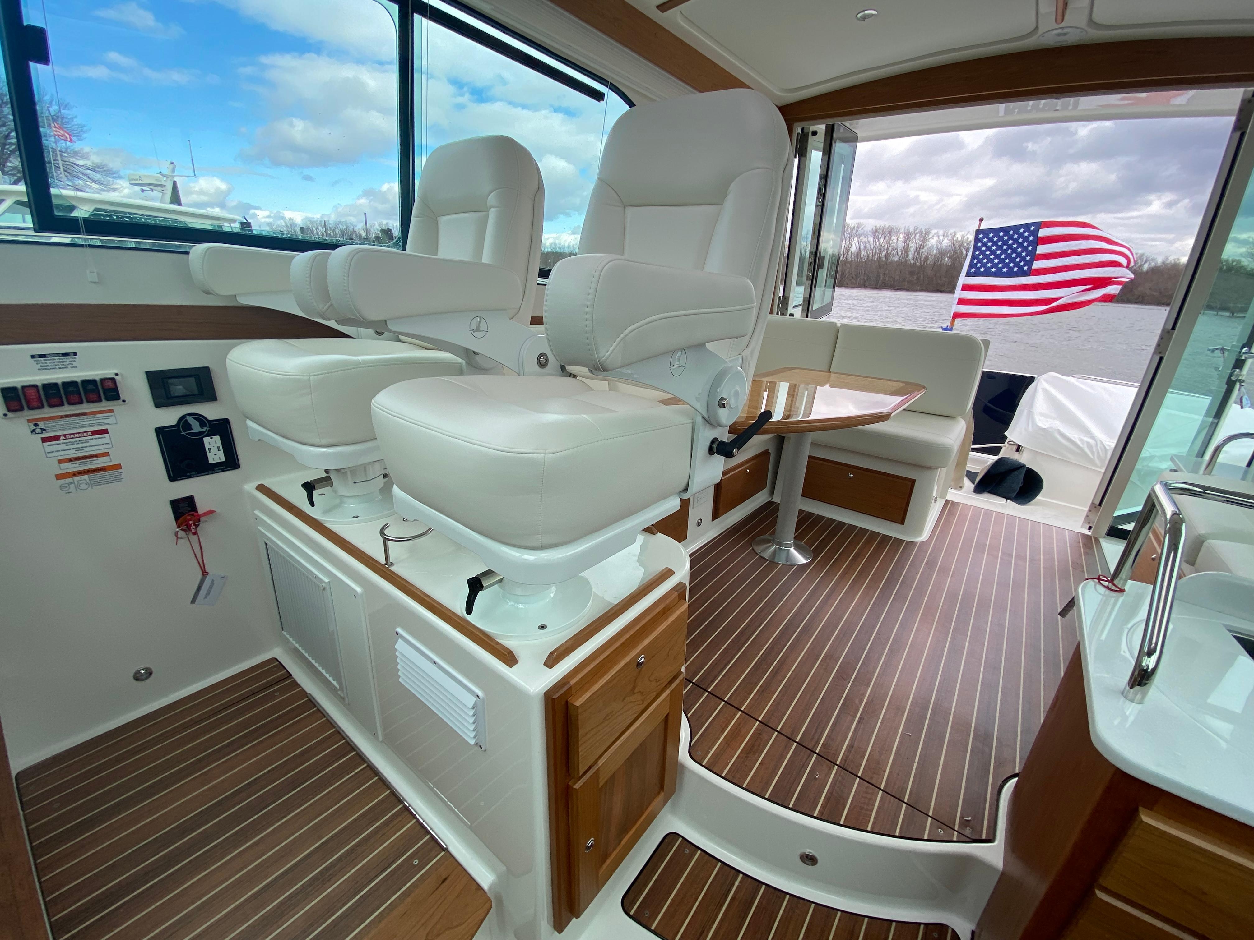 2026 Back Cove 37 Hardtop Express-8