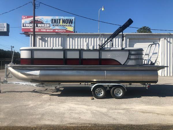 2021 Bentley boat for sale, model of the boat is 223 NAVIGATOR & Image # 7 of 31