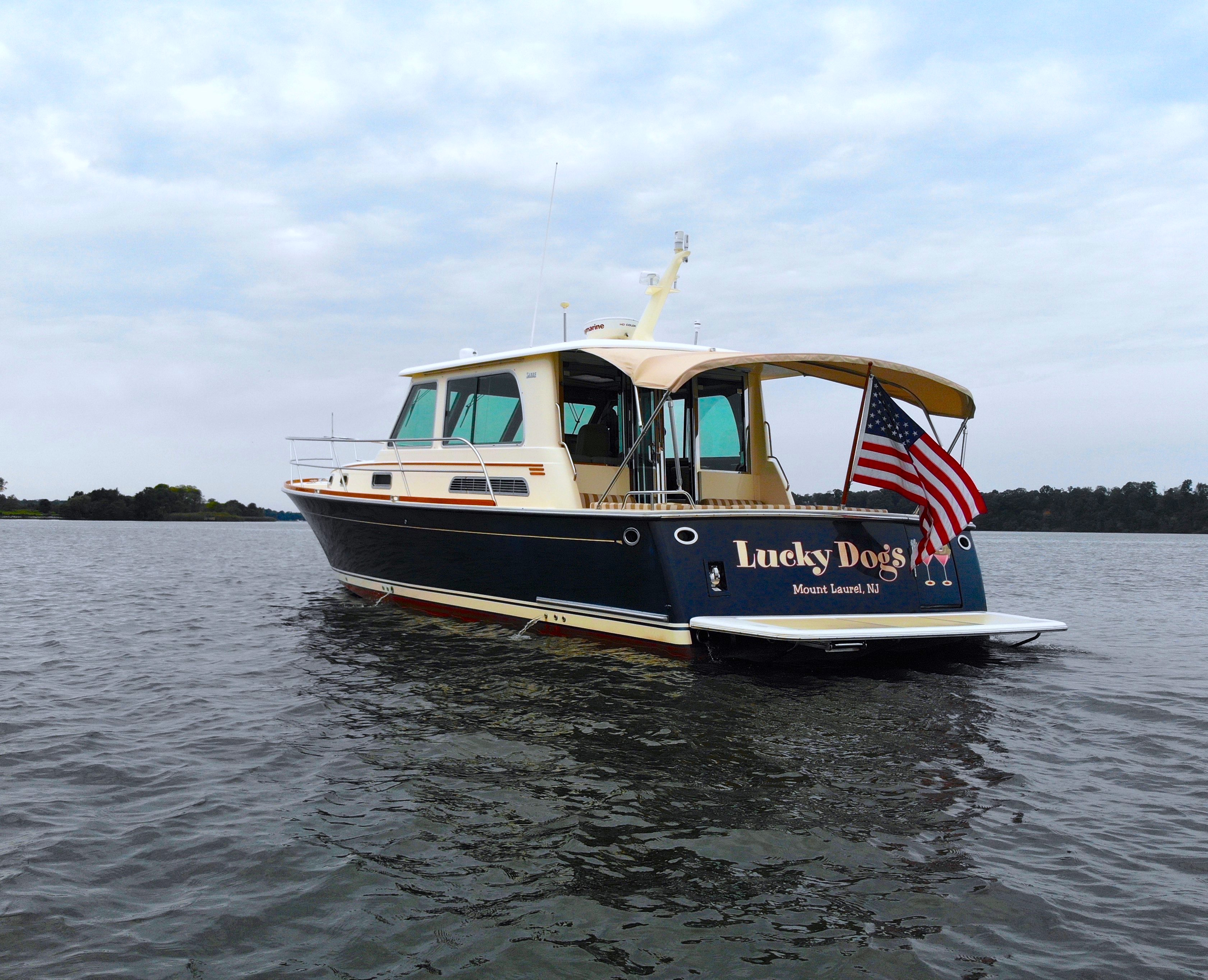 Lucky Dogs Hinckley Yachts