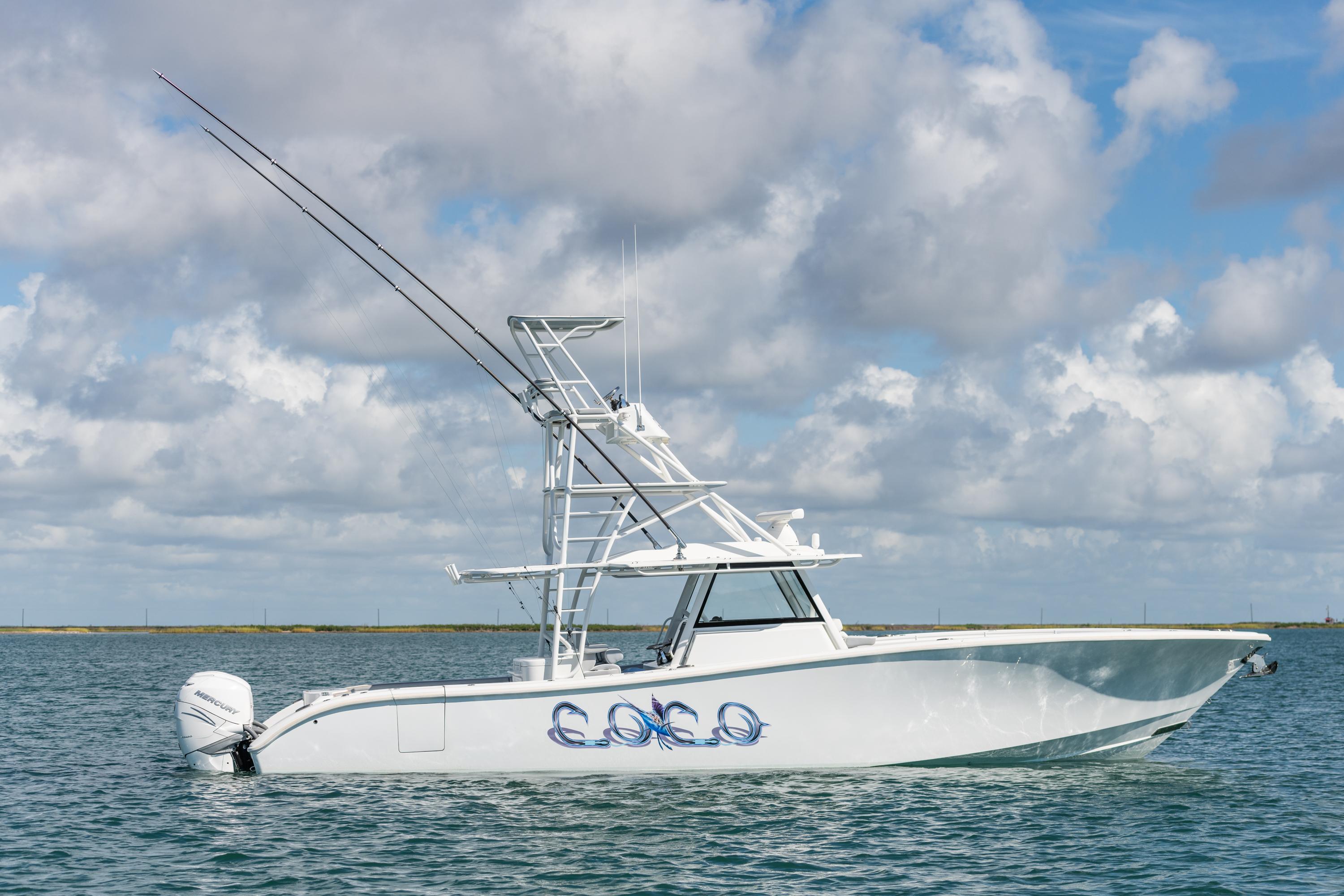 2019 Yellowfin 42 center console