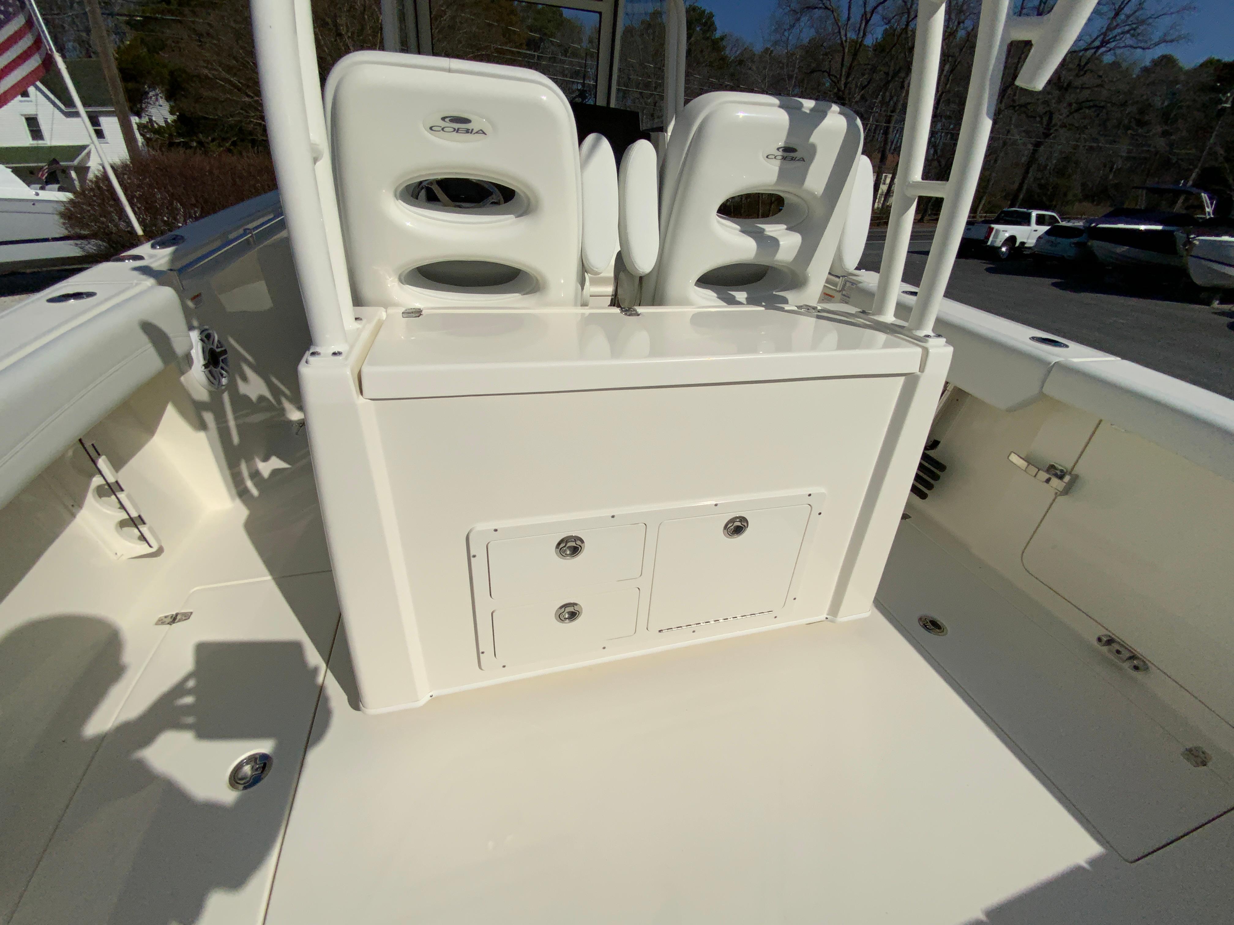 2025 Cobia 320 Center Console-39