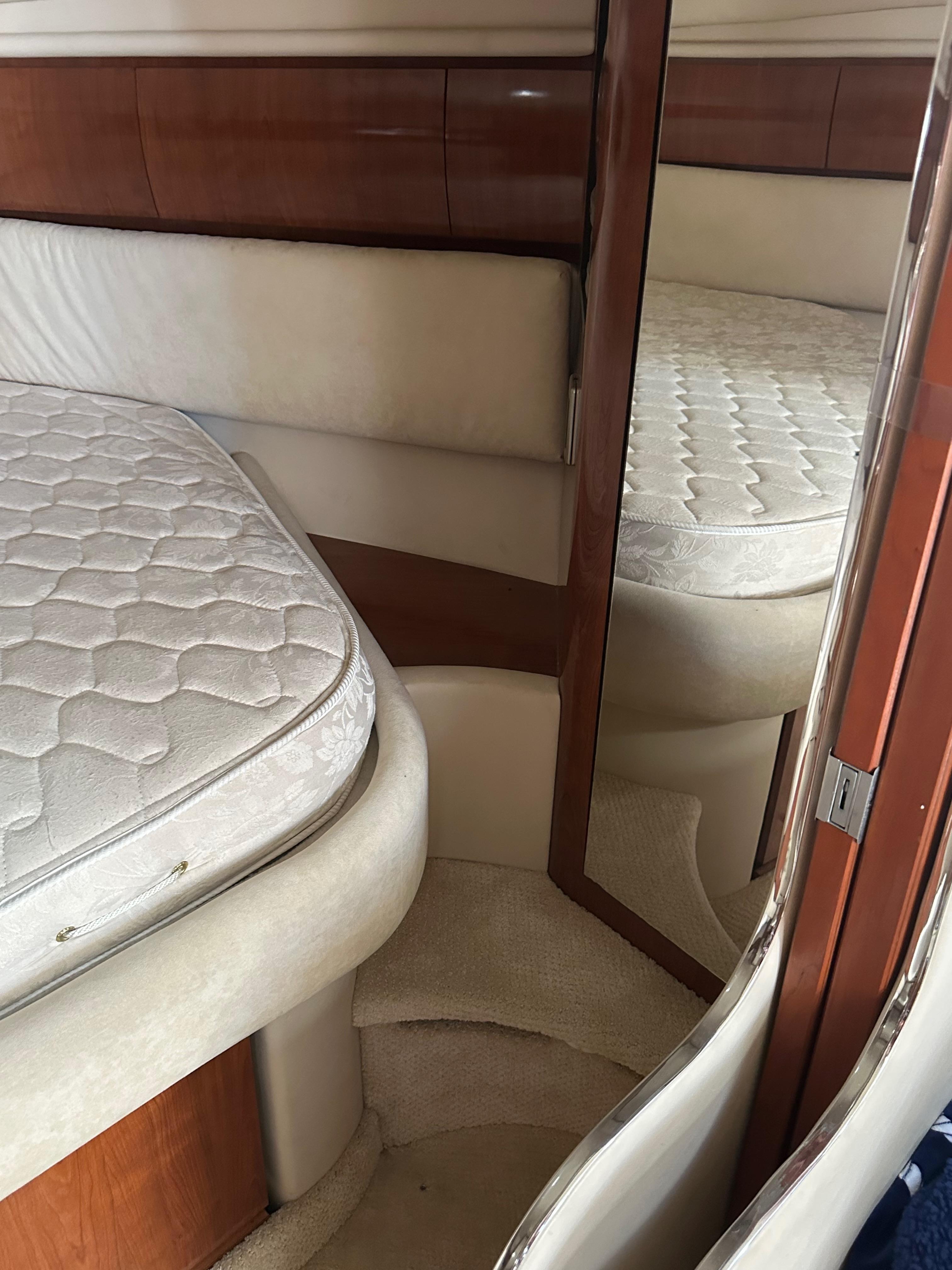 2004-sea-ray-360-sundancer-power-9782808-20250505134139595-1_XLARGE