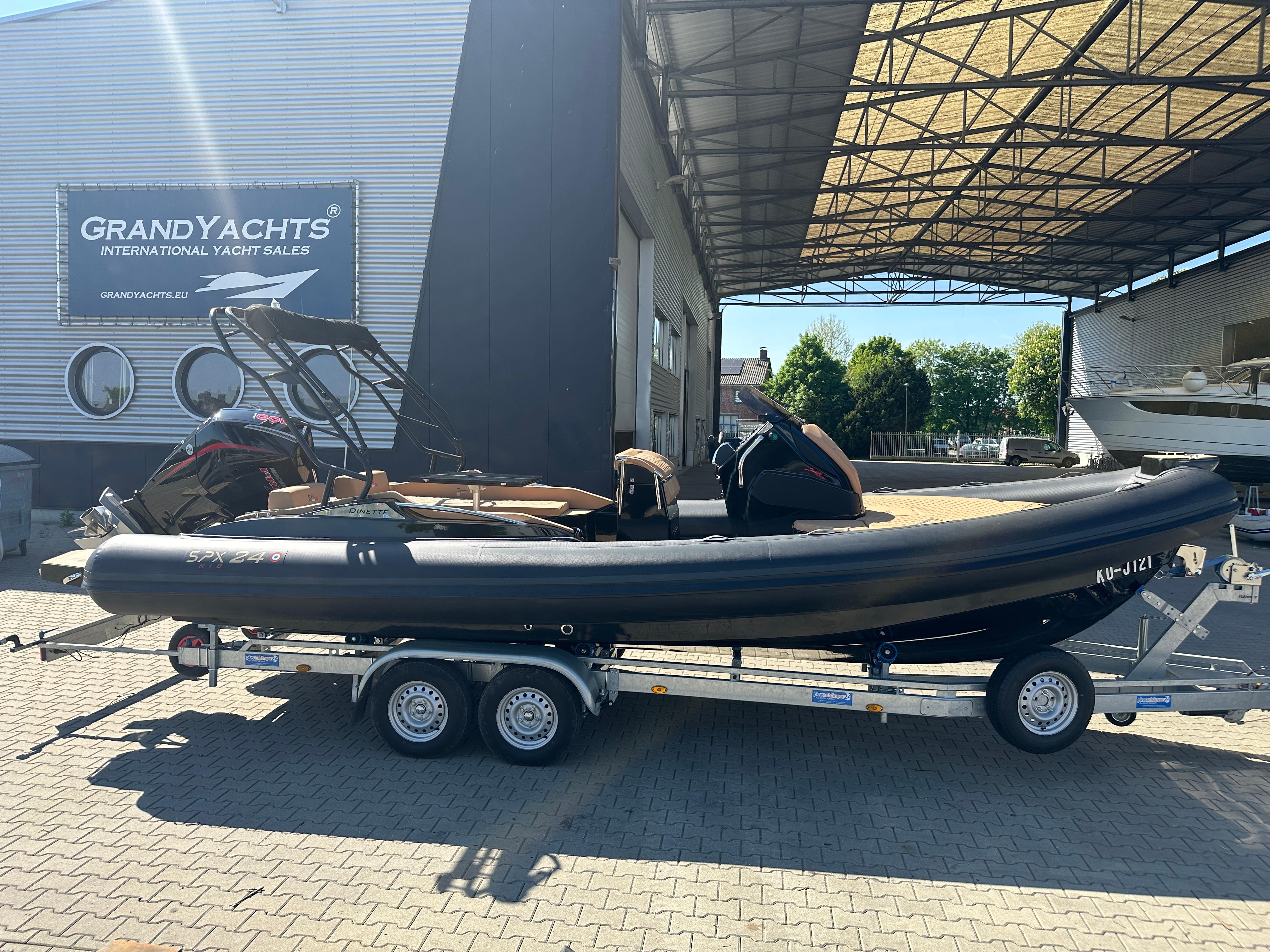 2023 SPX RIB 24 Dinette