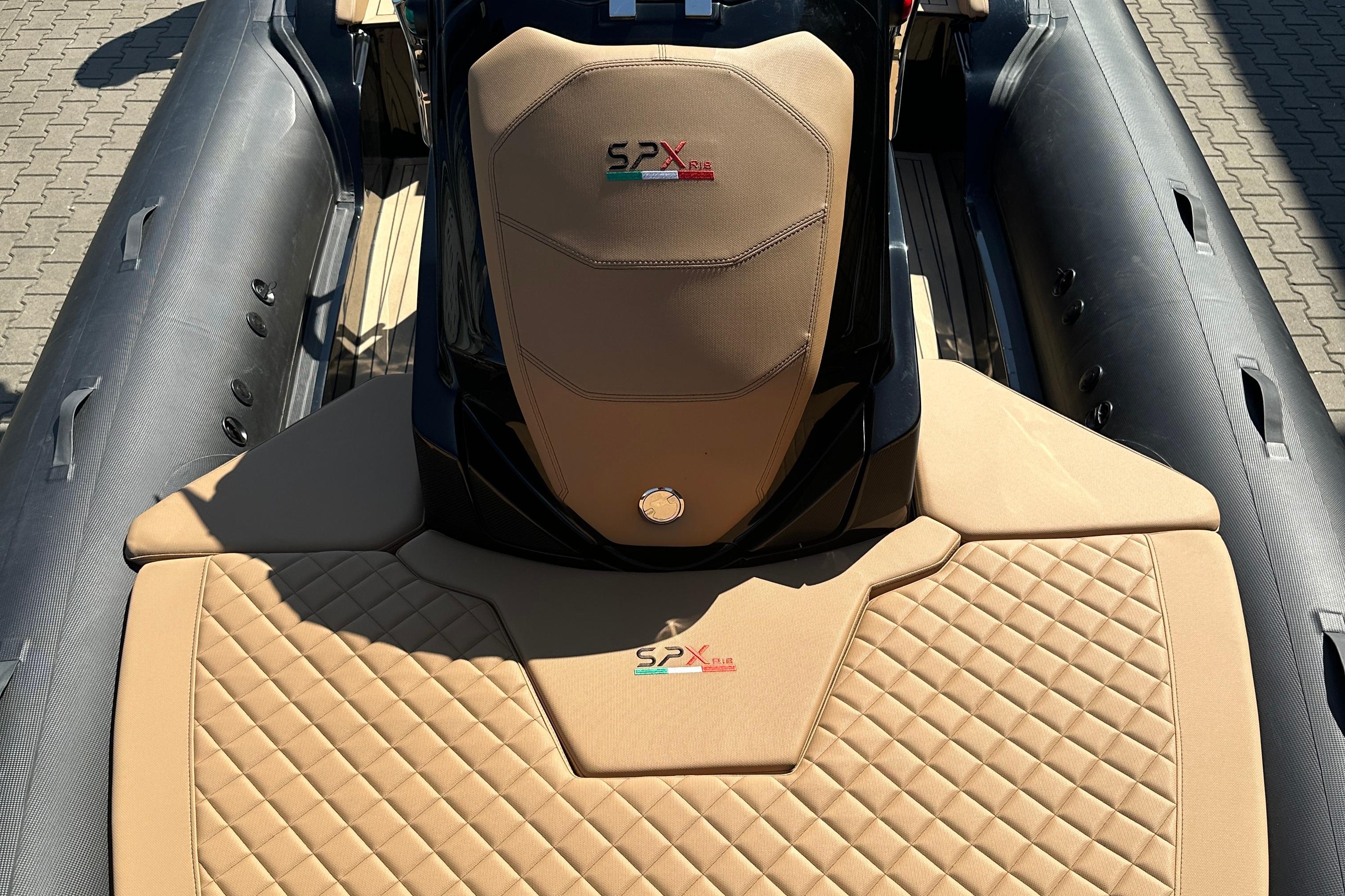 2023 SPX RIB 24 Dinette large 5