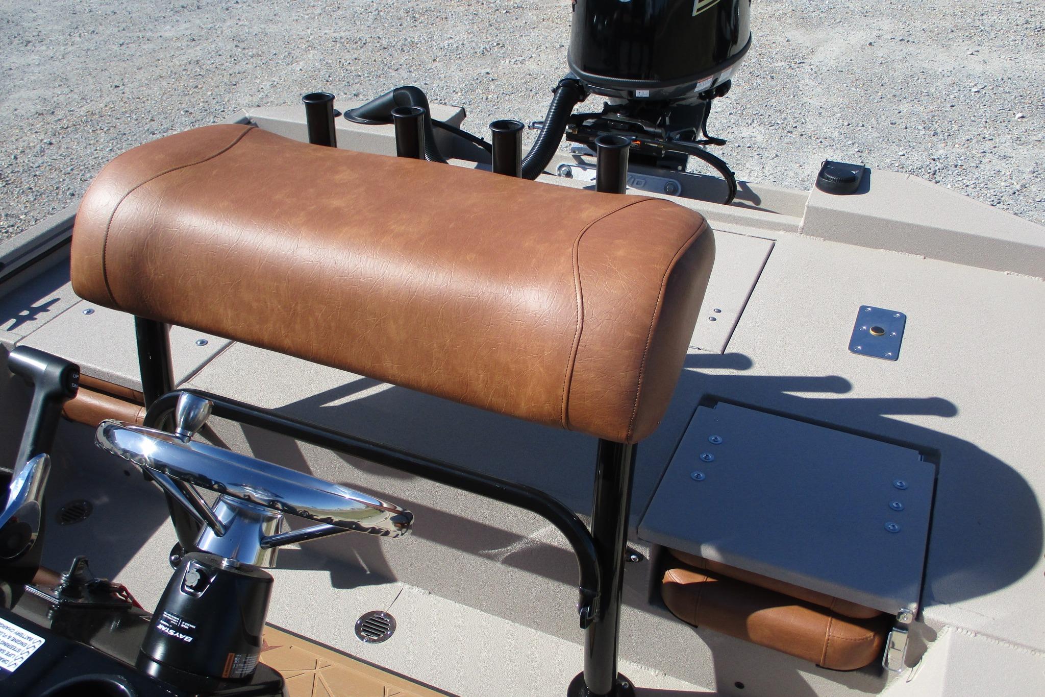 2026 Avid 207 Recon-18