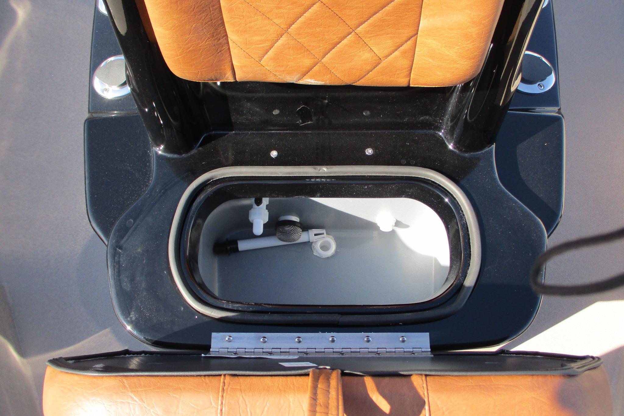 2026 Avid 207 Recon-14