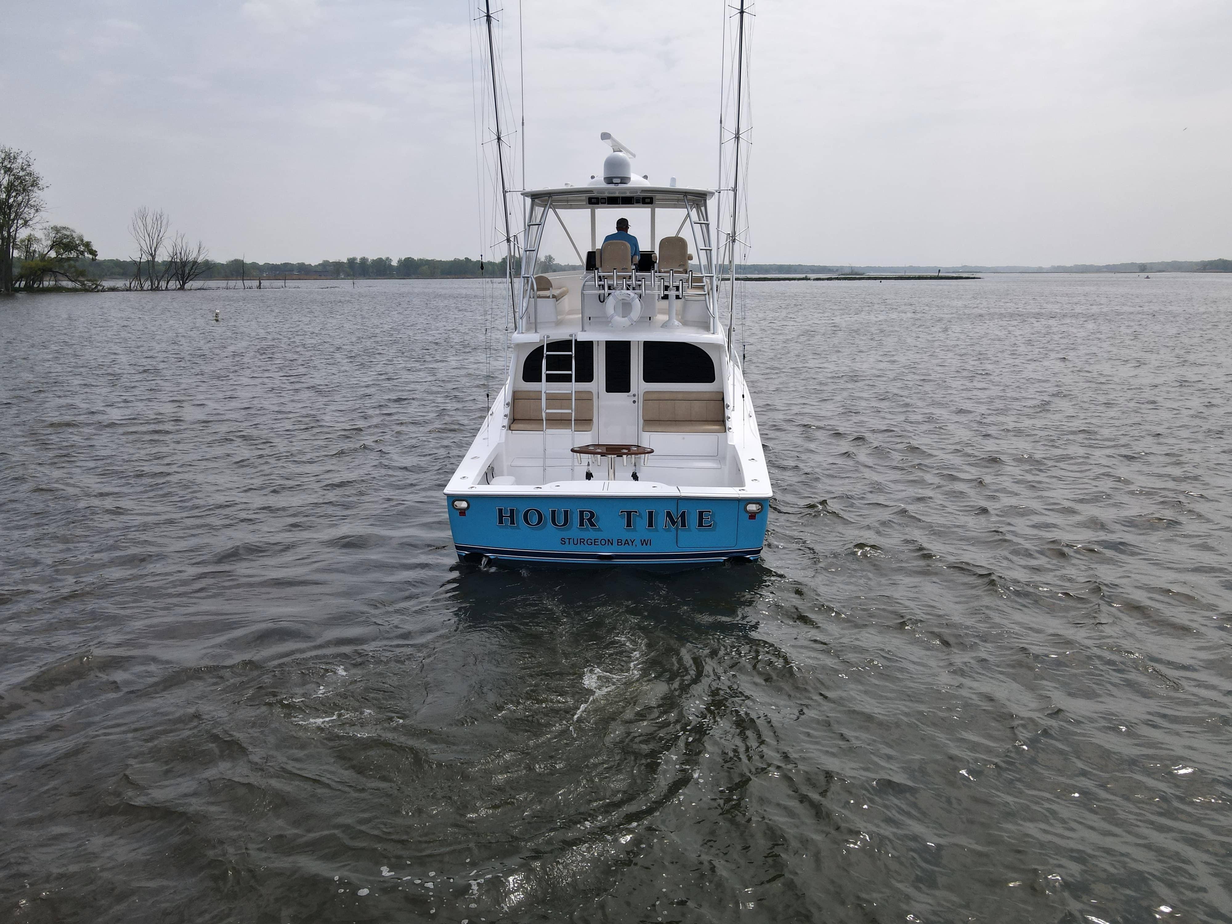 Hour Time Yacht for Sale 46 Viking Yachts Sturgeon Bay, WI Denison Yacht Sales