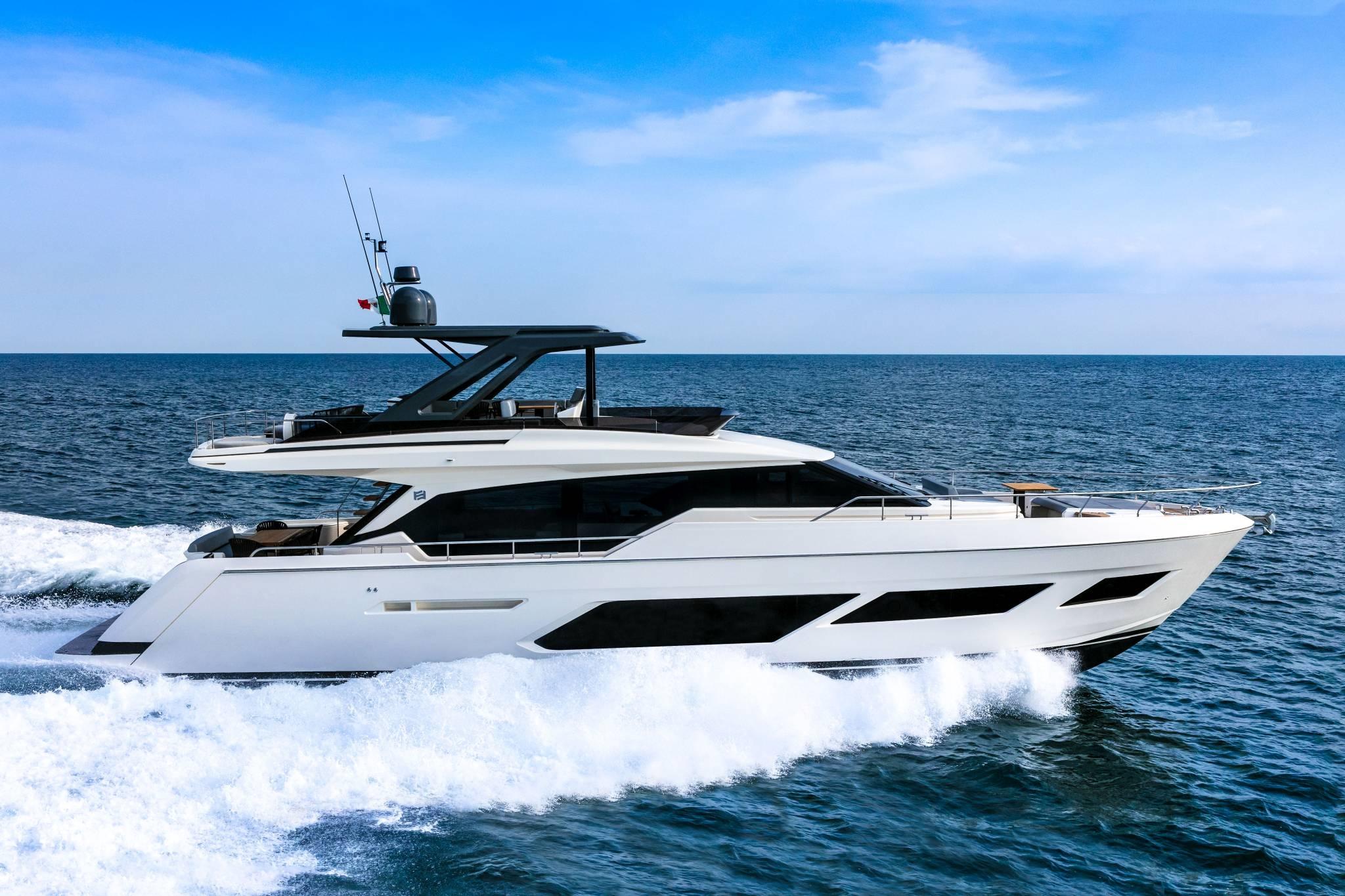 2025 Ferretti Yachts 720