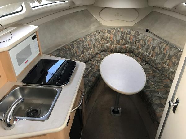 1999 Bayliner 2455