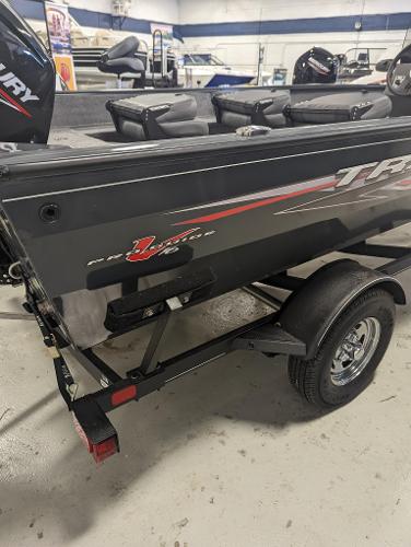 2022 Tracker Boats boat for sale, model of the boat is Pro Guide V-16 SC & Image # 5 of 78