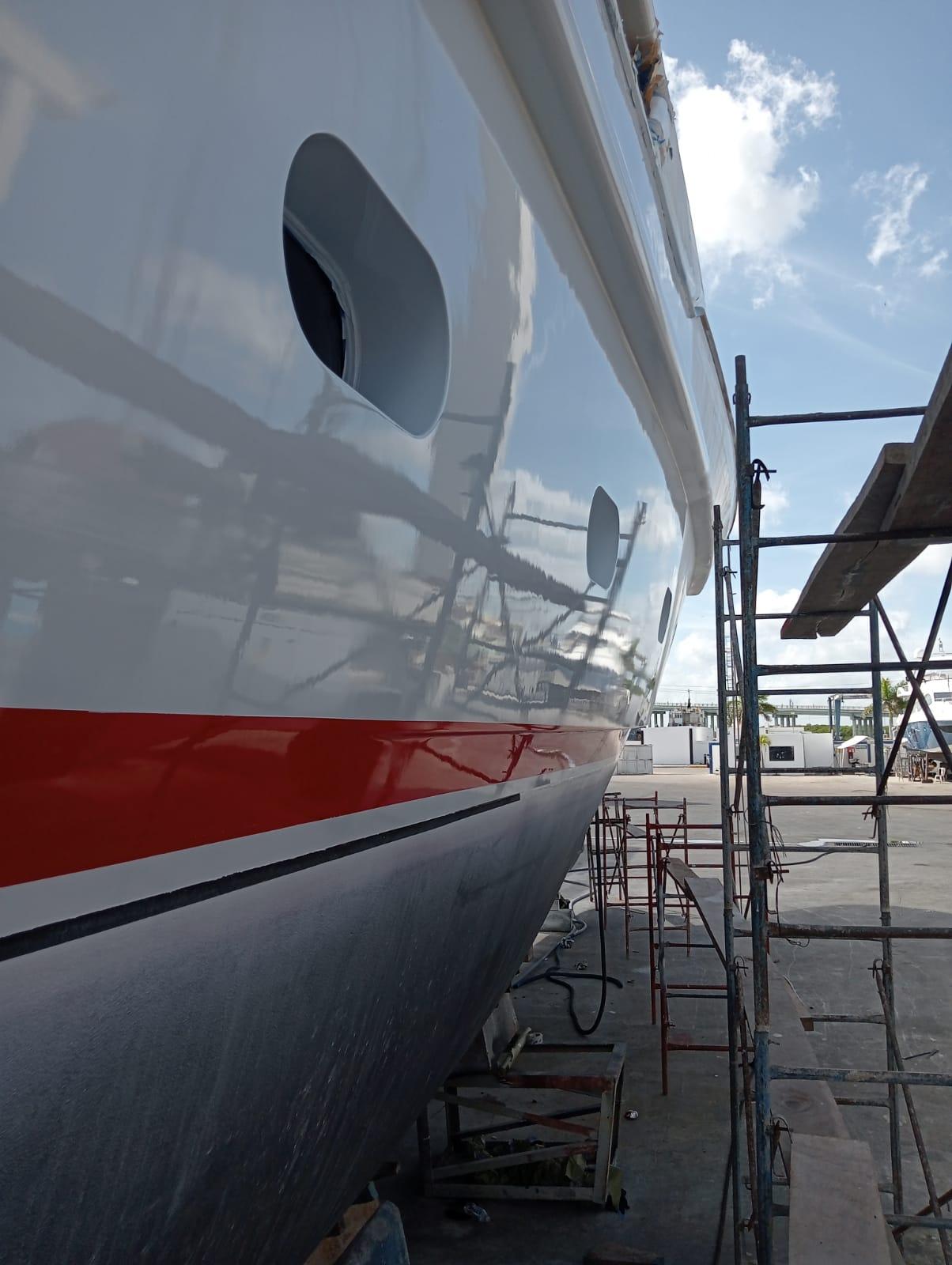 Photo of 2003 Benetti 115'