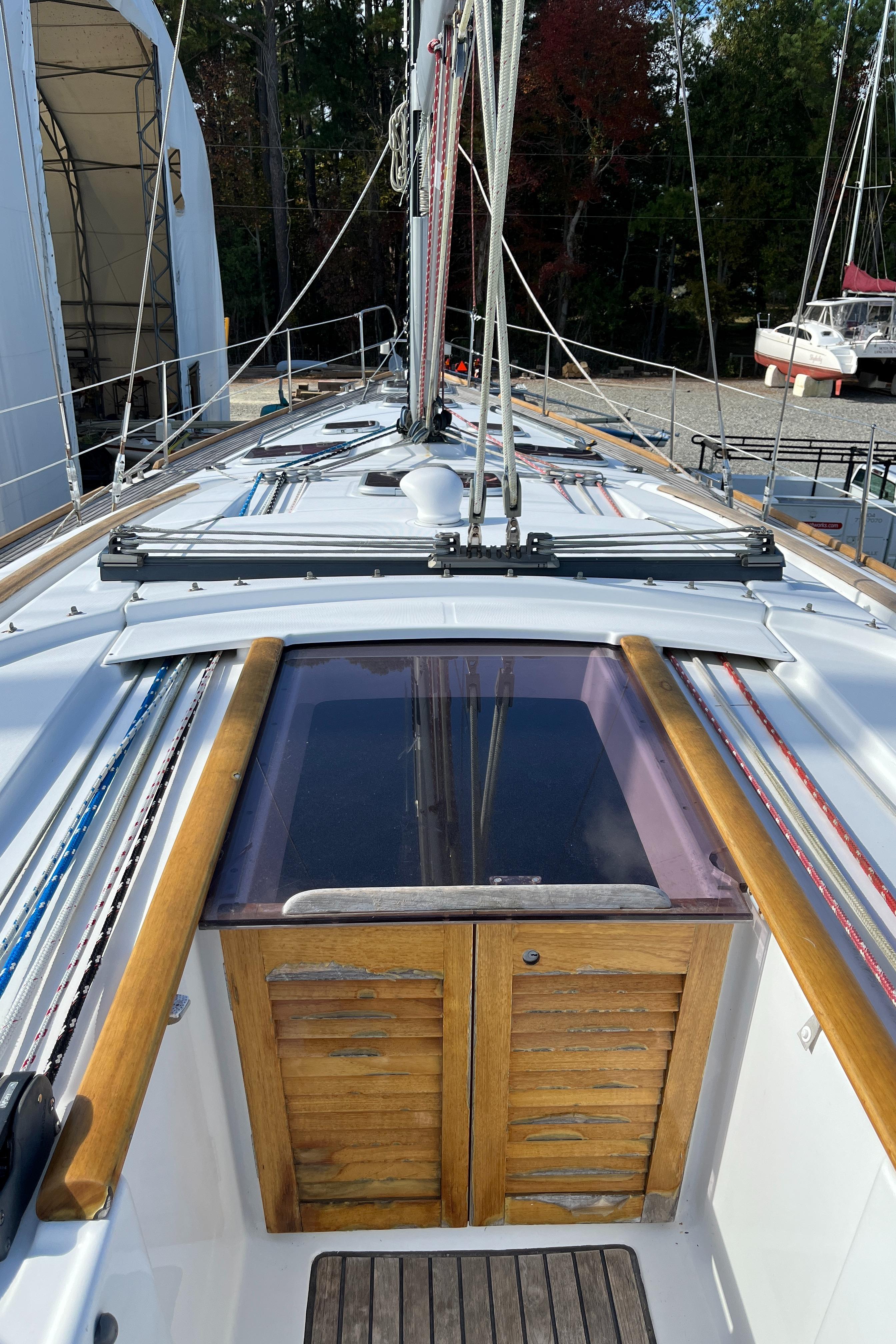 2009 Beneteau 49 For Sale | YaZu Yachting | Deltaville