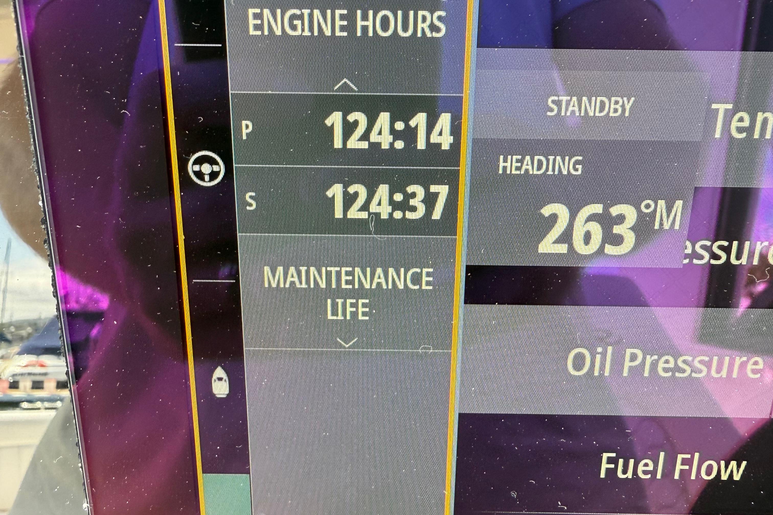 2022 Sea Ray Sundancer 320 #TBMB1408LLC inventory image at Sun Country Marine Group, Newport Beach