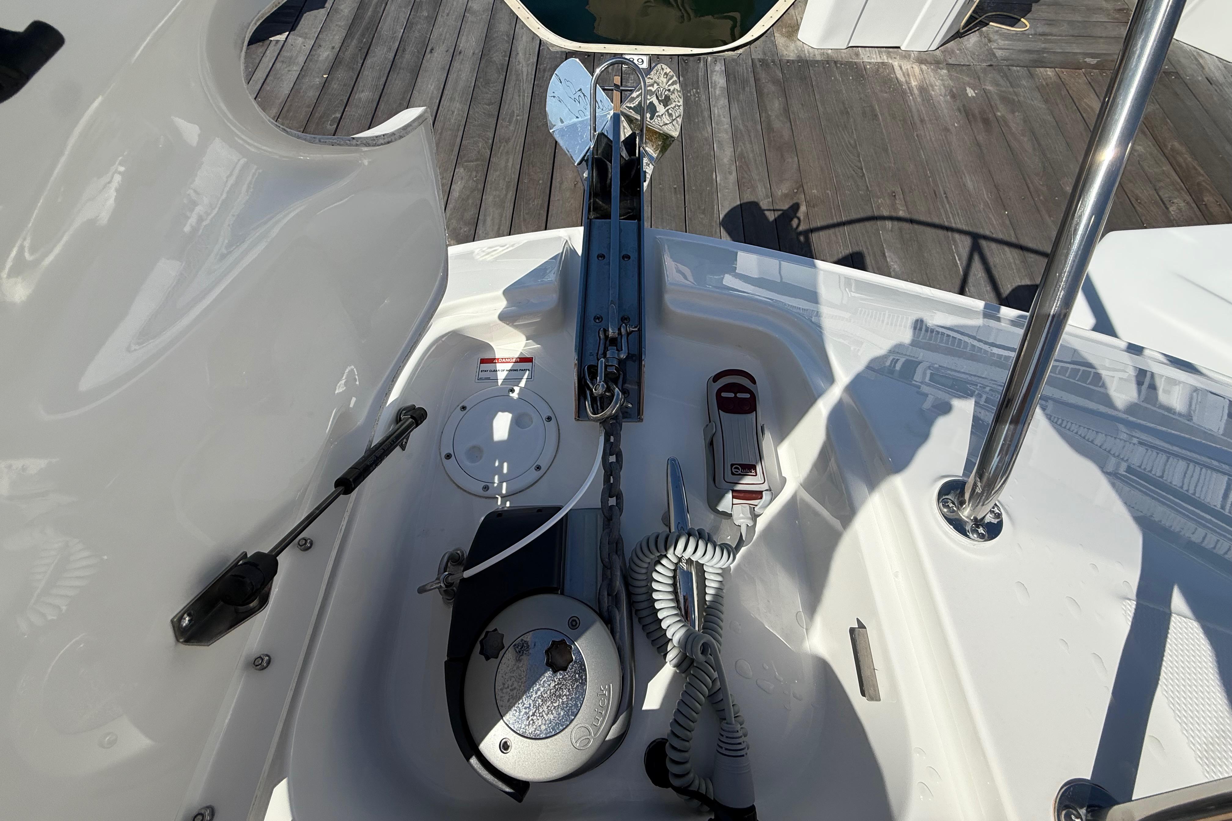 2022 Sea Ray Sundancer 320 #TBMB1408LLC inventory image at Sun Country Marine Group, Newport Beach