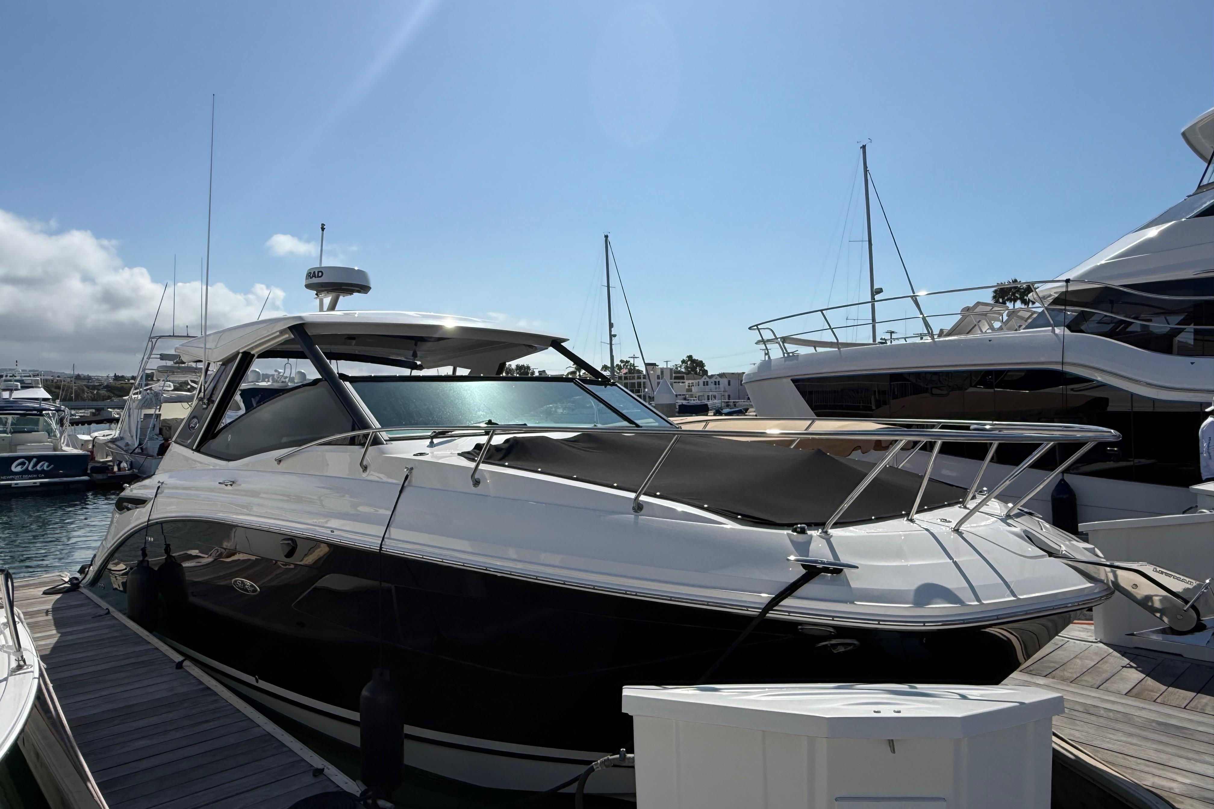 2022 Sea Ray Sundancer 320 #TBMB1408LLC inventory image at Sun Country Marine Group, Newport Beach