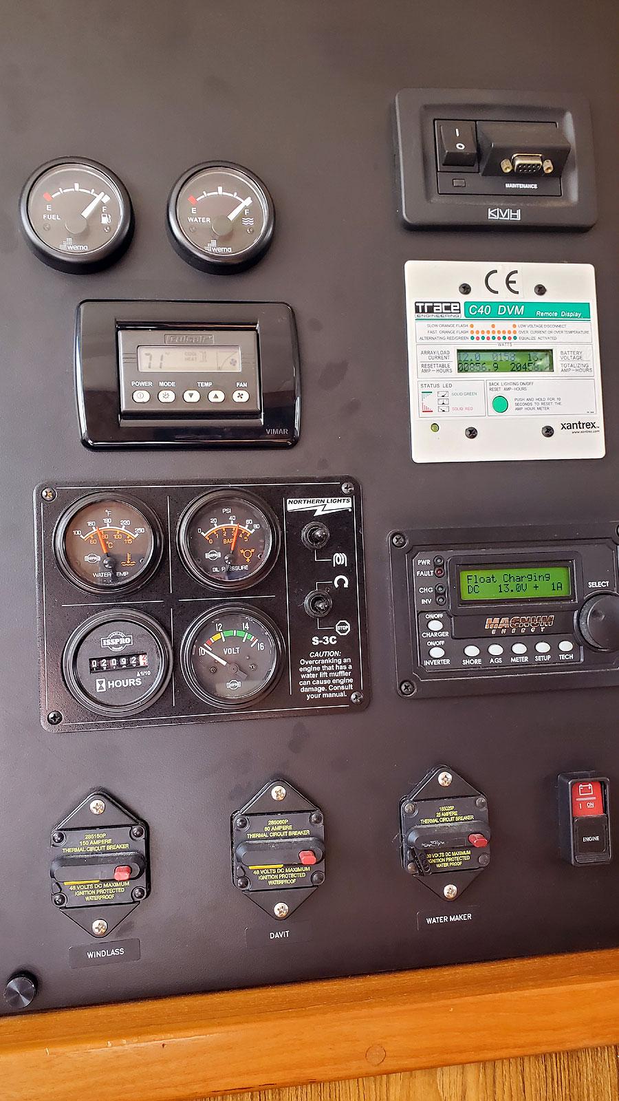 Endeavour-44 TrawlerCat 2012-Nine Lives SC-US-Auxiliary Electrical Panel-9702901 | Thumbnail