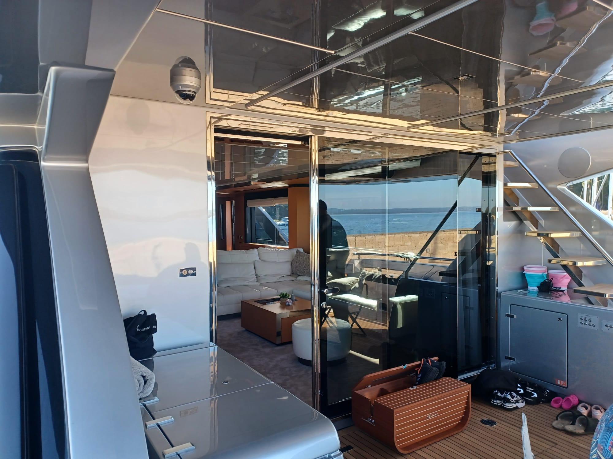2019 Riva 98 