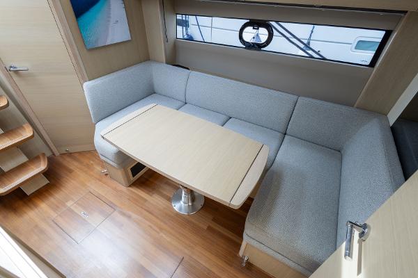 Princess Motor Yacht Sales - Used Princess V40